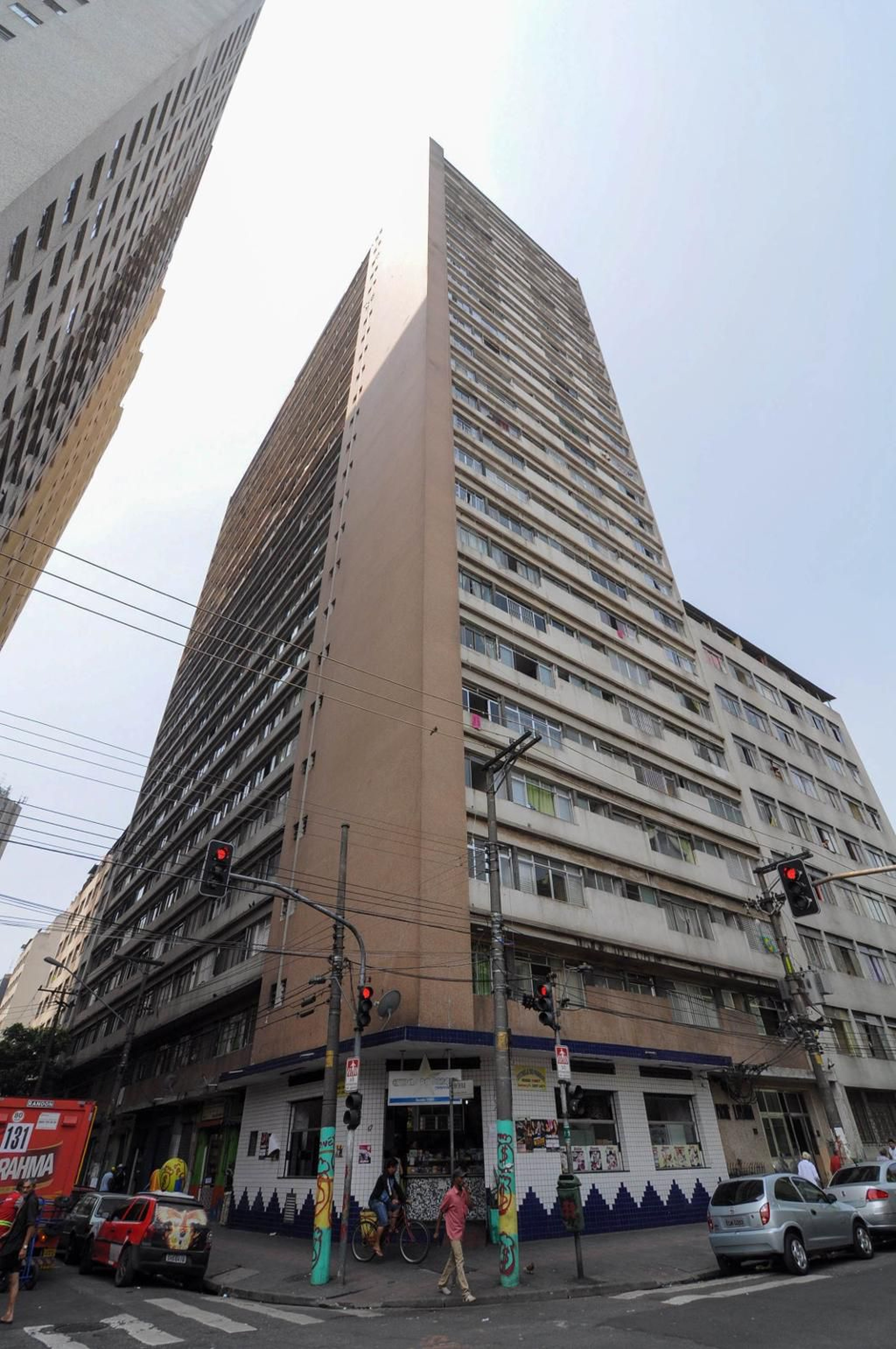 Fachada do predio Condomínio Explanada