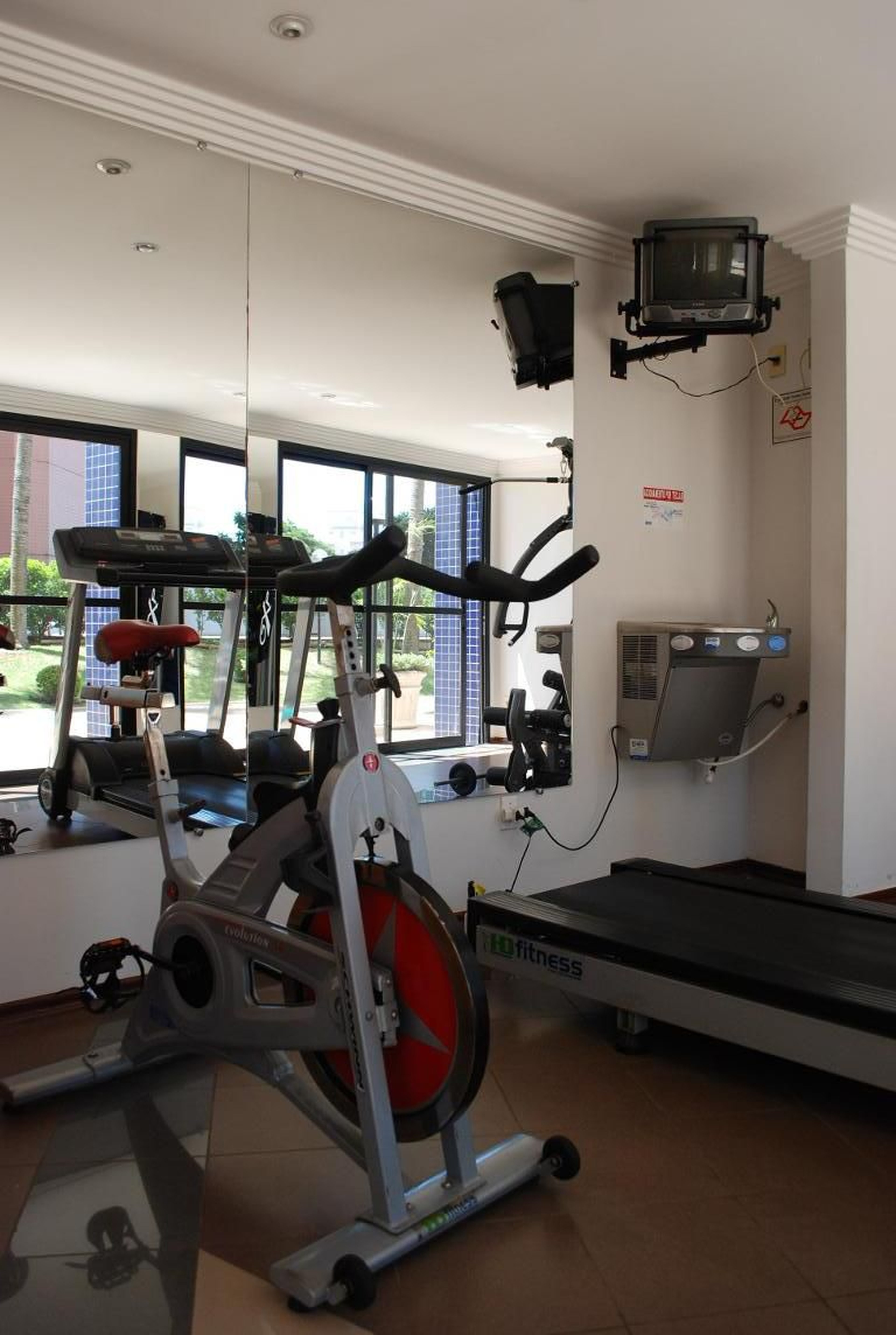 ACADEMIA - Victoria Park