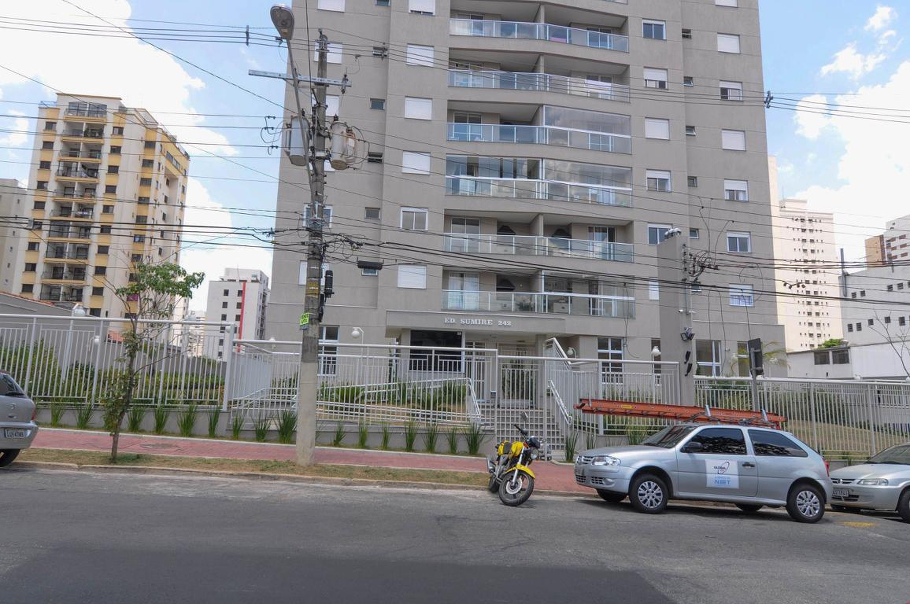 Fachada do predio Condomínio Sumire