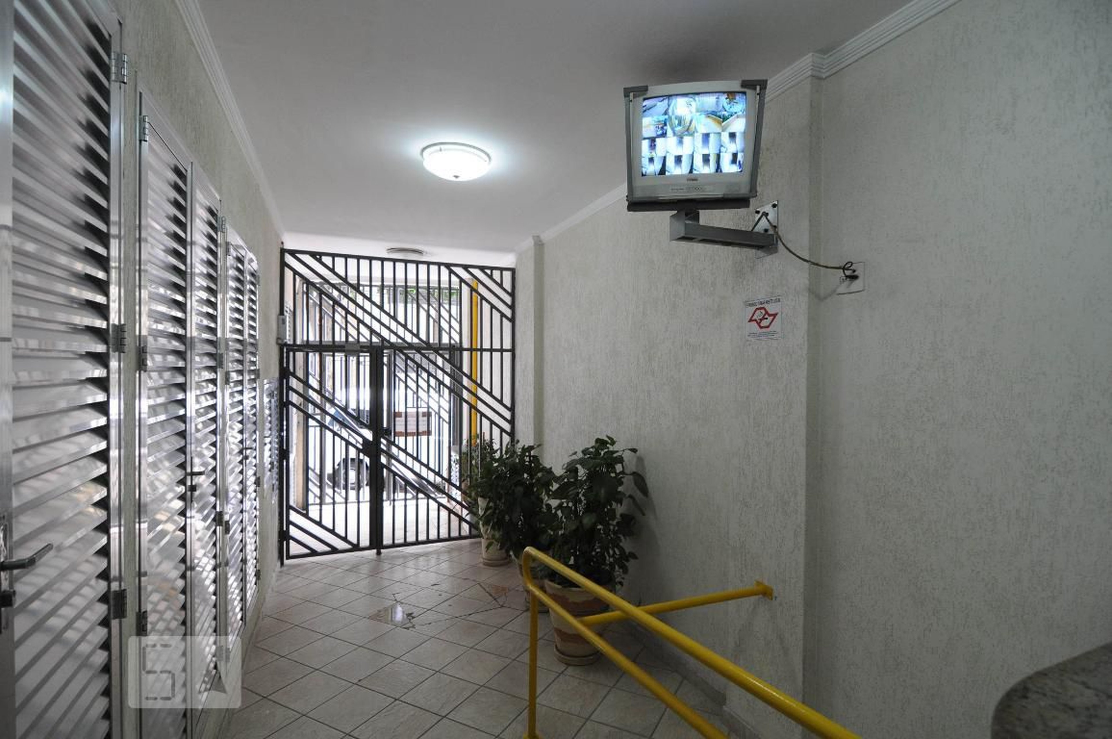 Entrada do predio - Edifício N Oliva