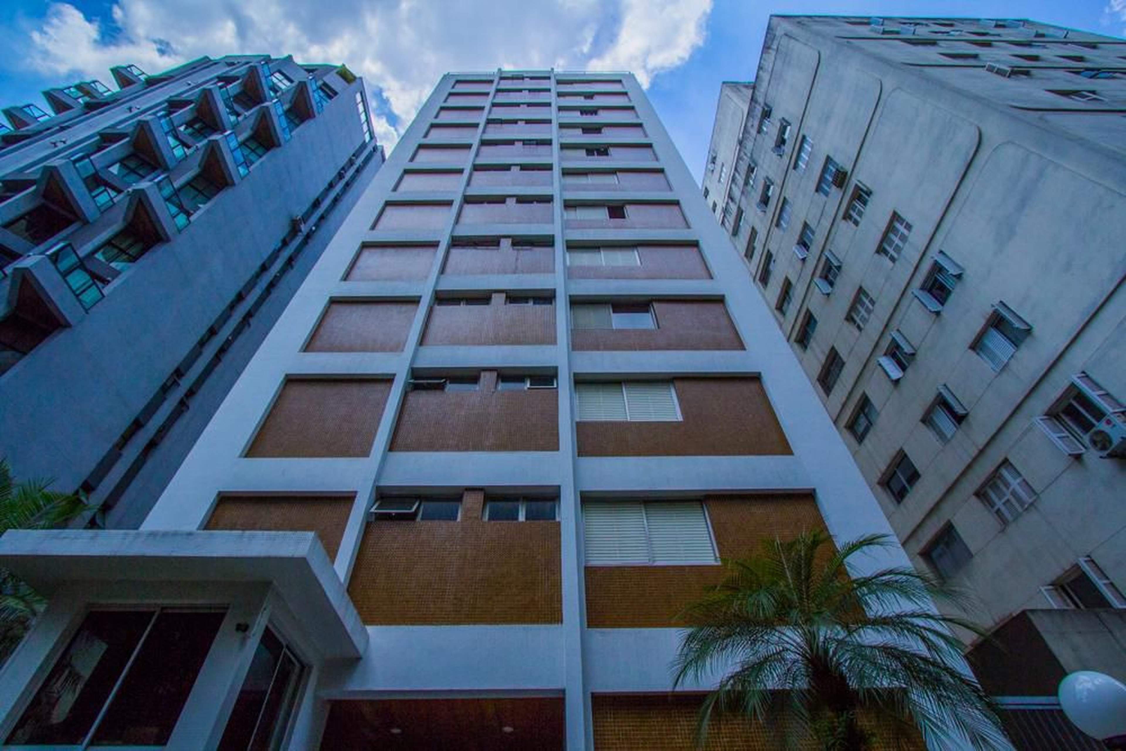 Edifício Condomínio Maria Madalena