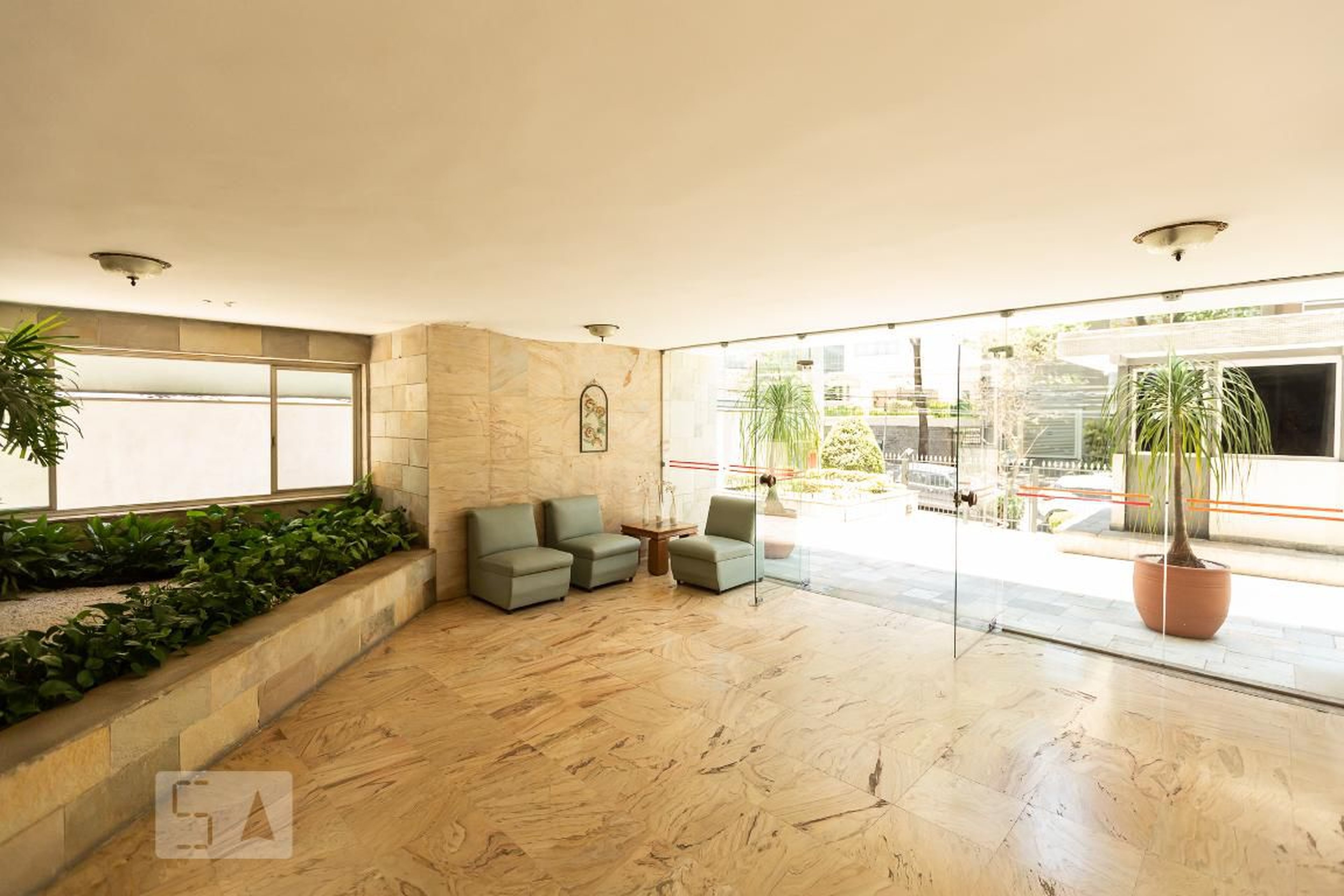 Hall - Edifício Solange