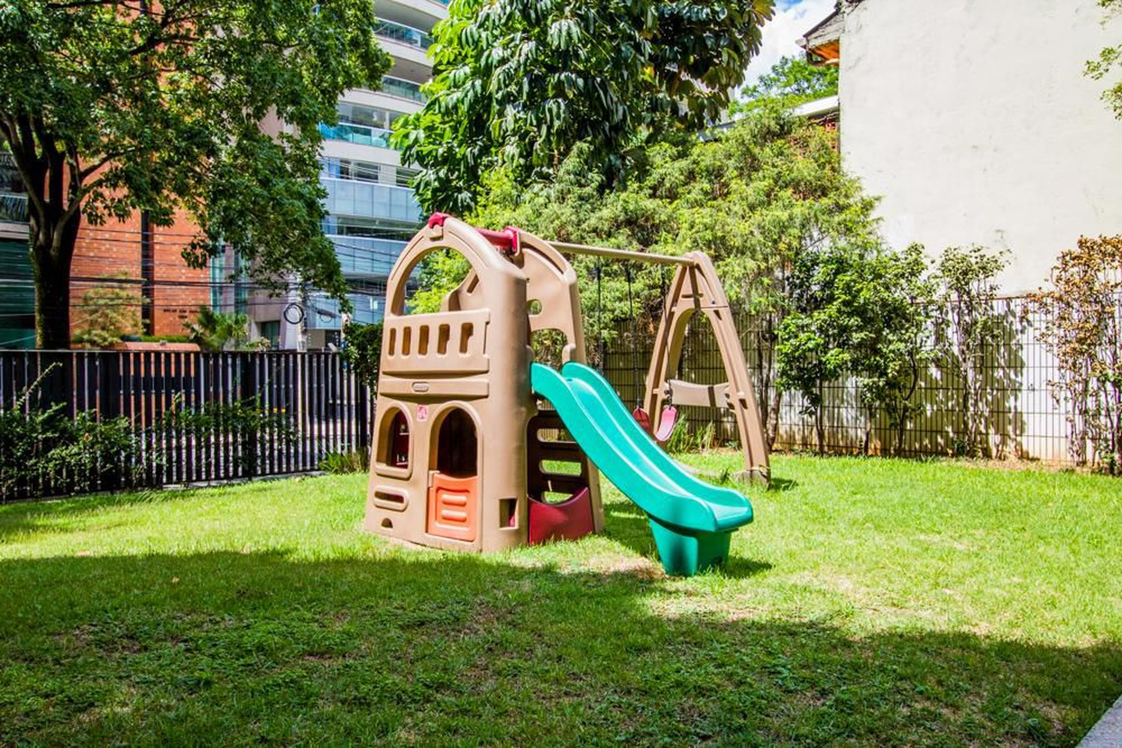 Playground - Edifício Palais de Versailles