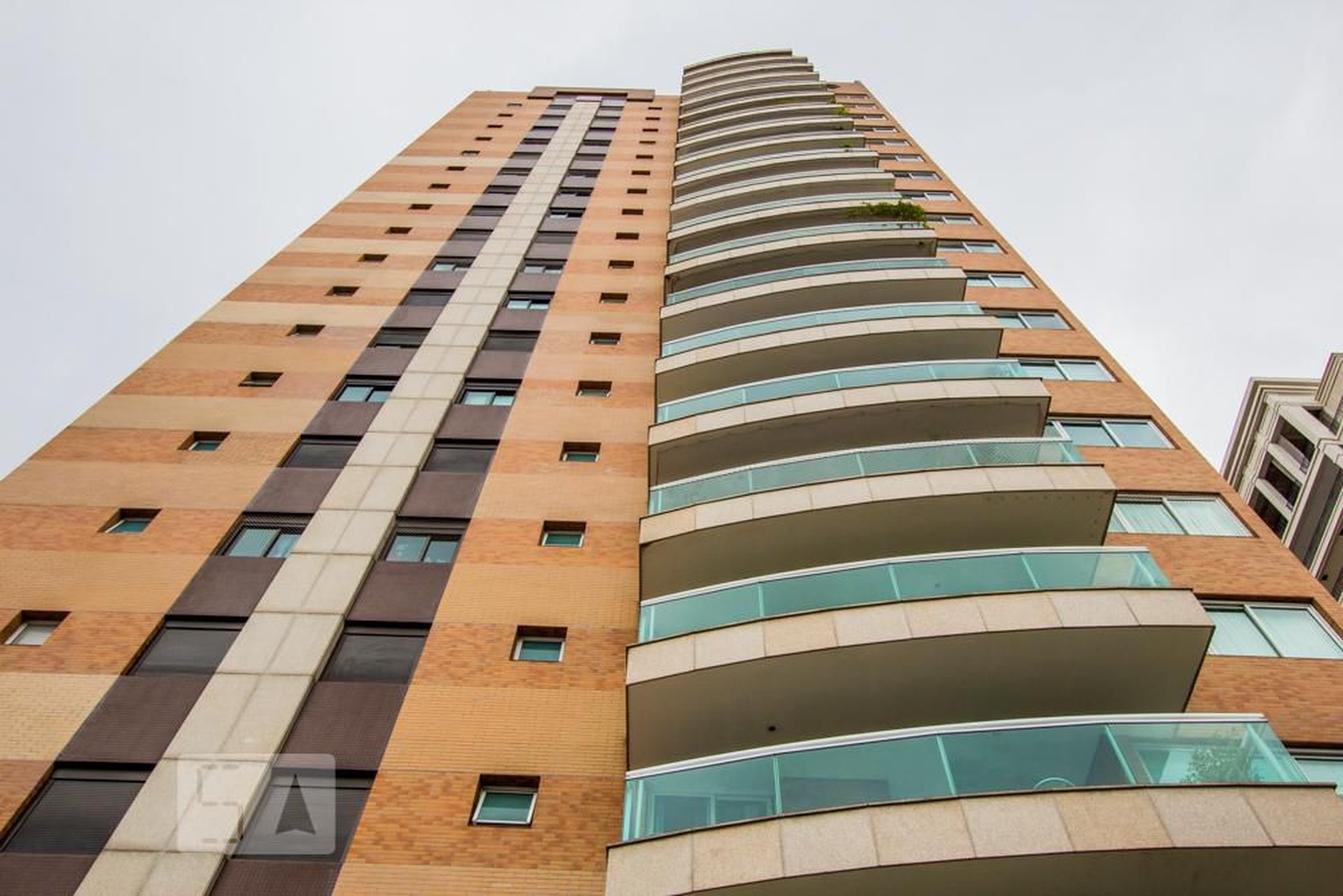 Edifício Condomínio Pau Brasil