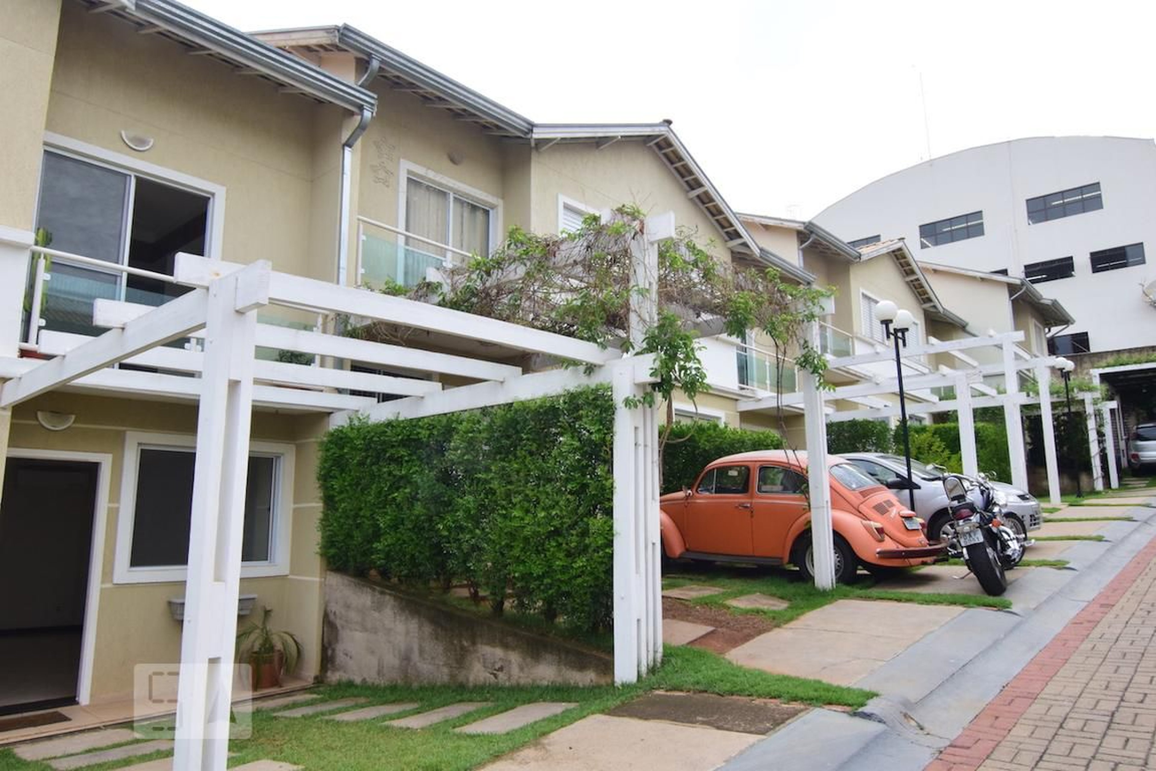 Condomínio - Village das Cerejeiras