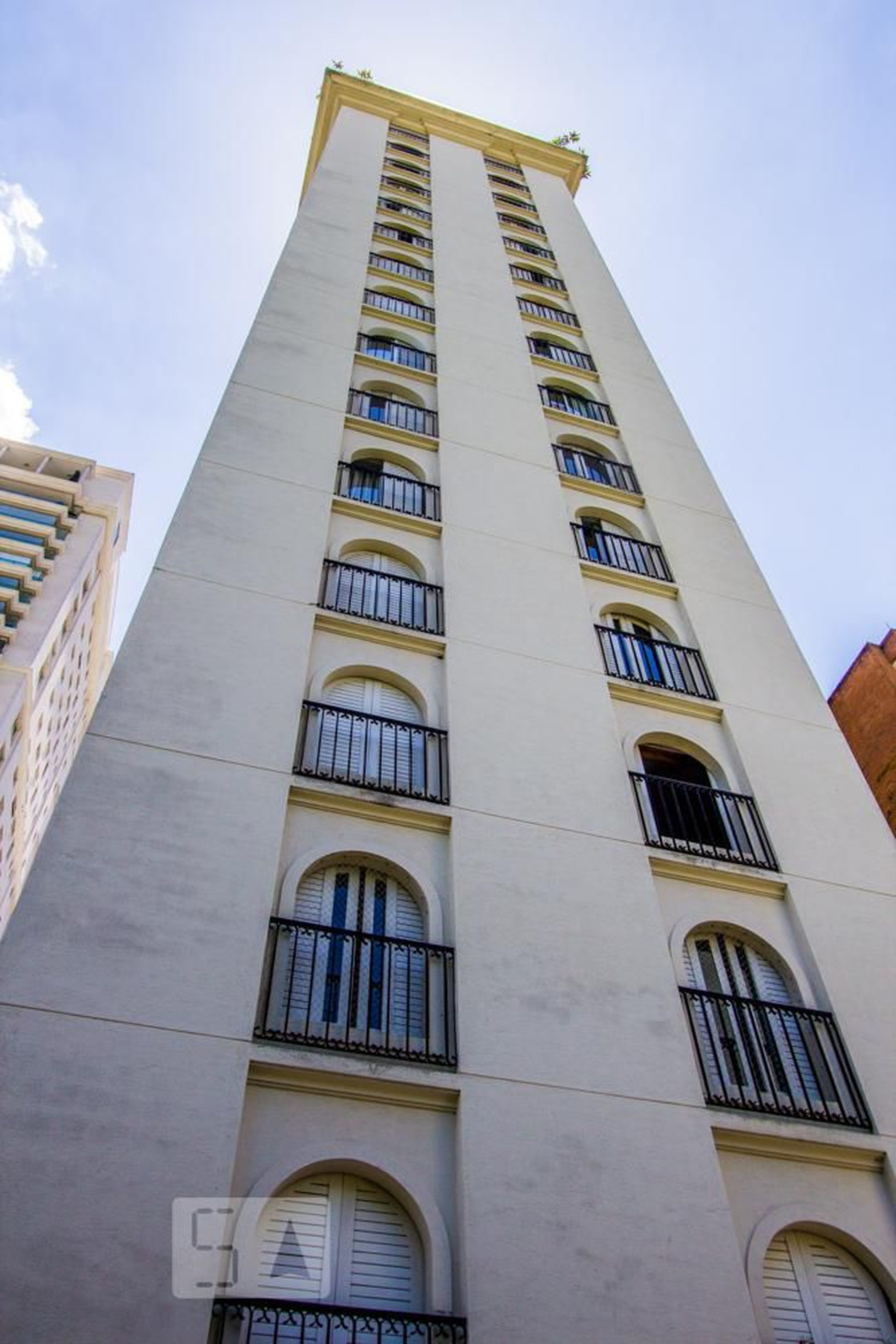 Edifício Condomínio Santa Cecília