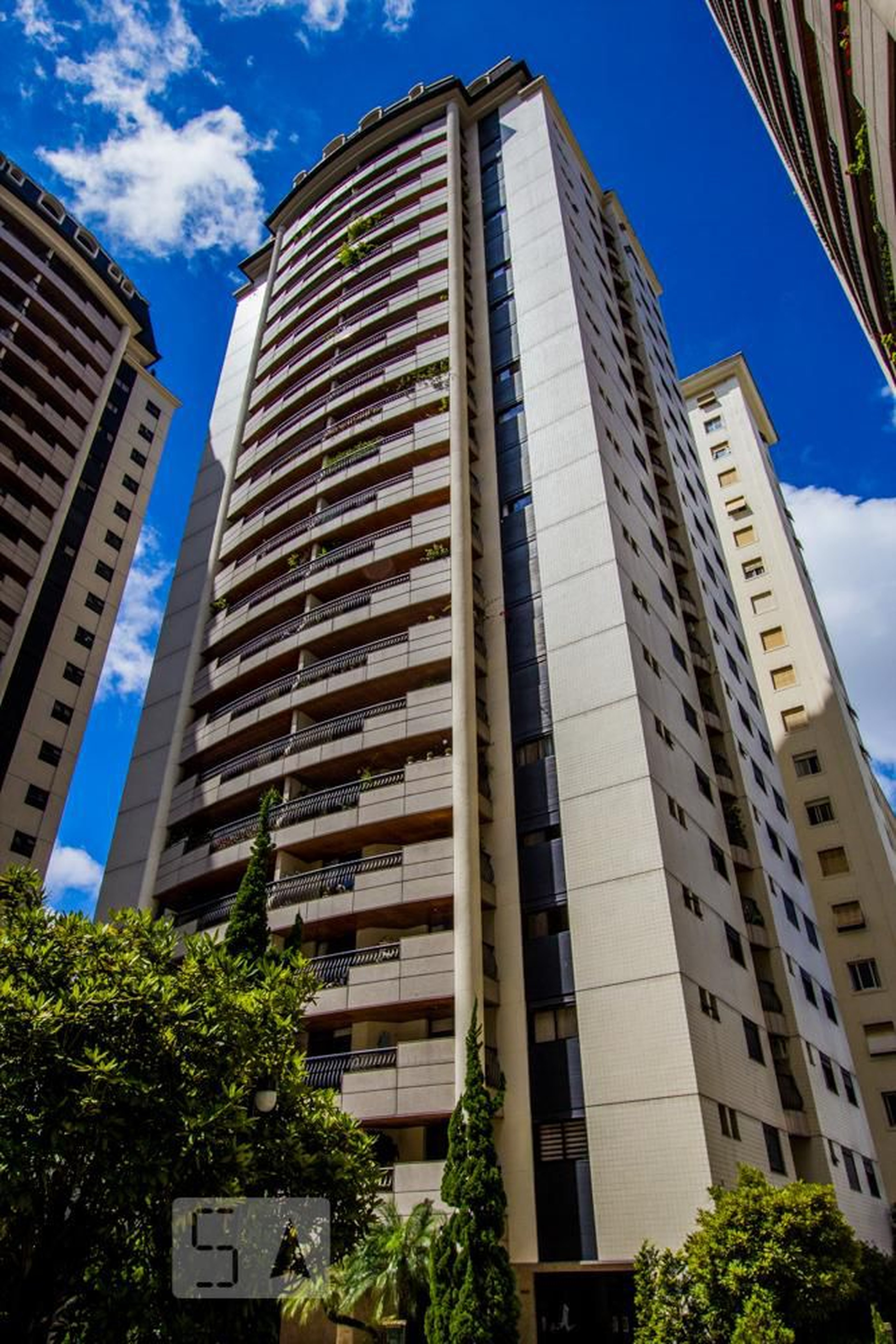 Edifício Condomínio Les Jardins Des Jardins