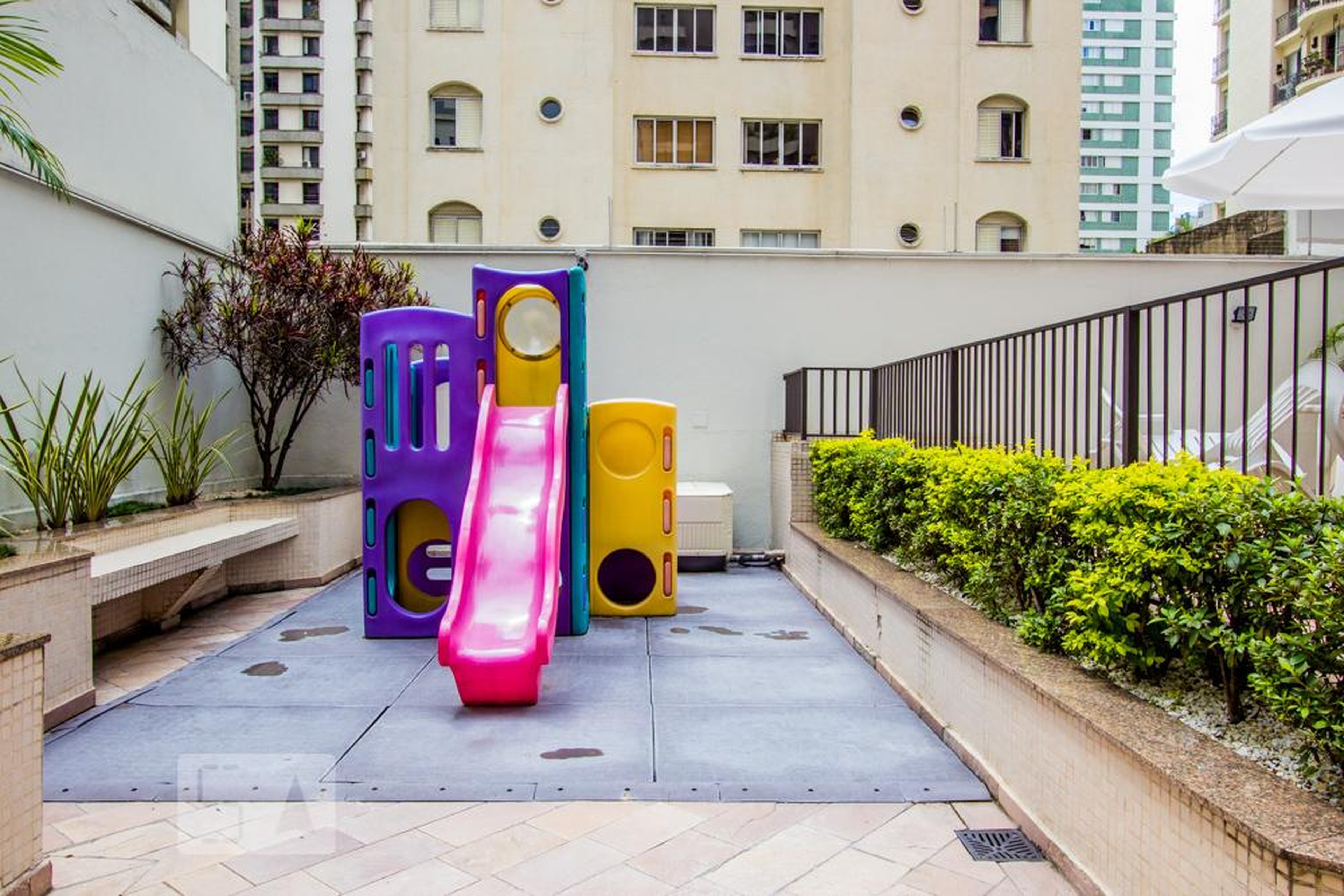 Playground - Manoel Penna