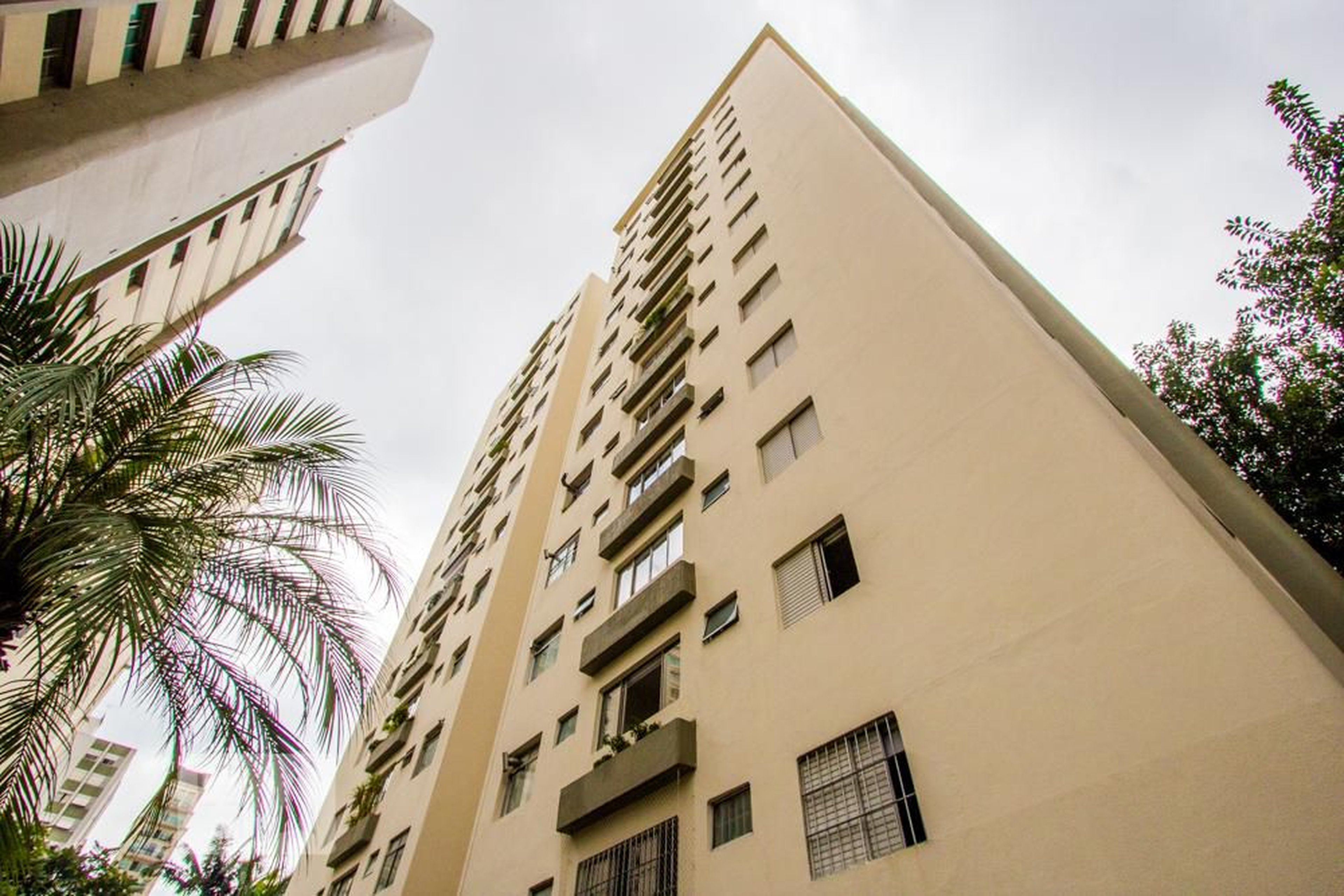 Edifício Condomínio Flavia Regina