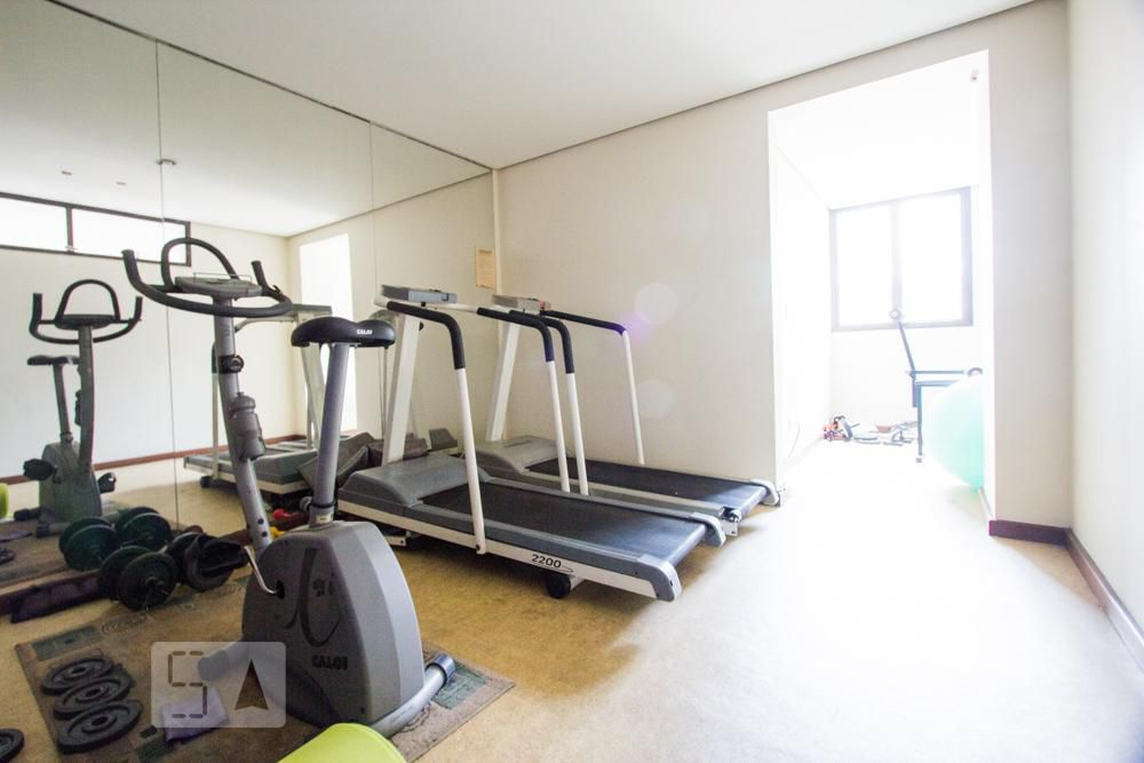 Academia - Palais de France