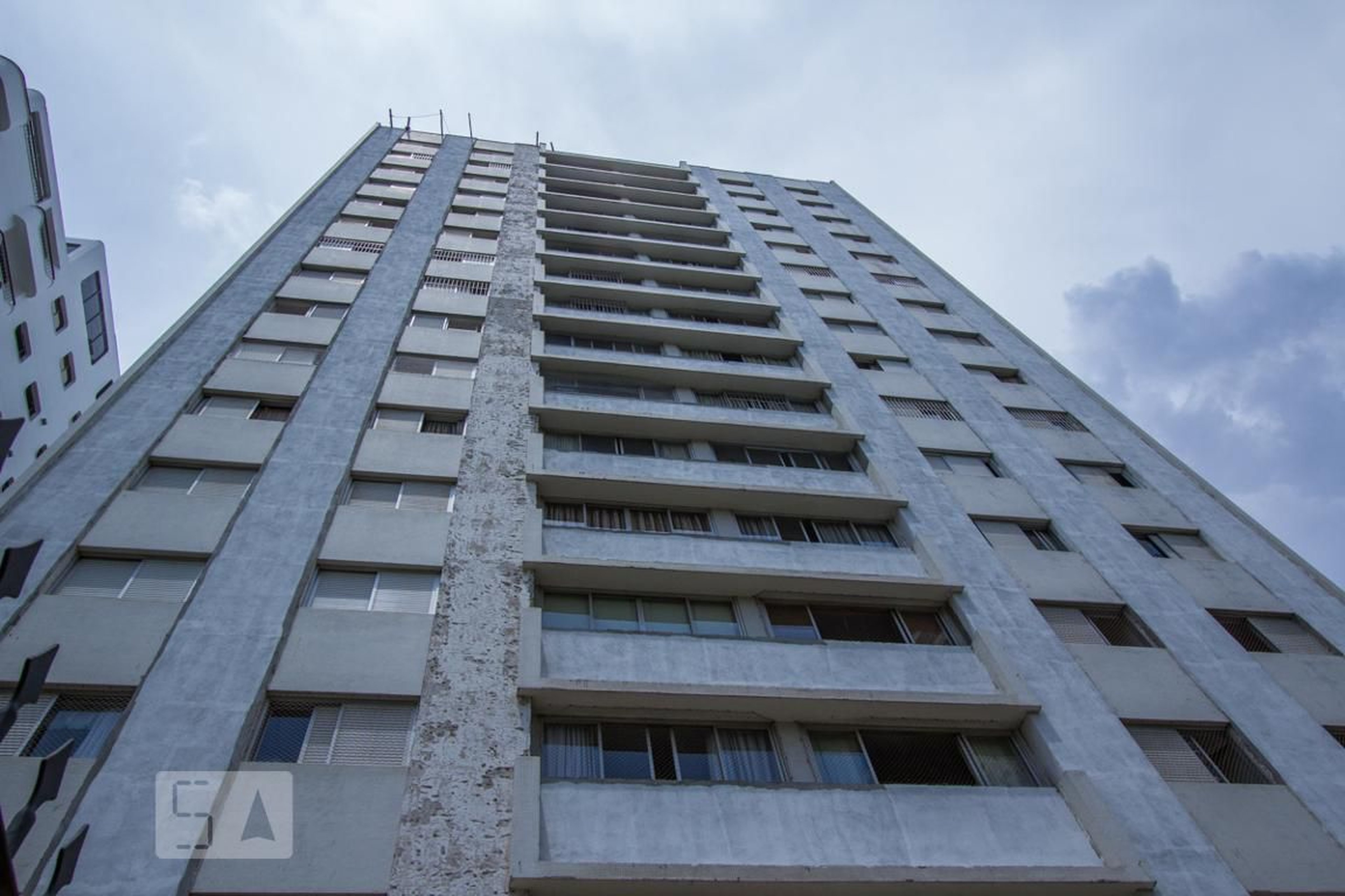 EDIFÍCIO Condomínio Mont Serrat