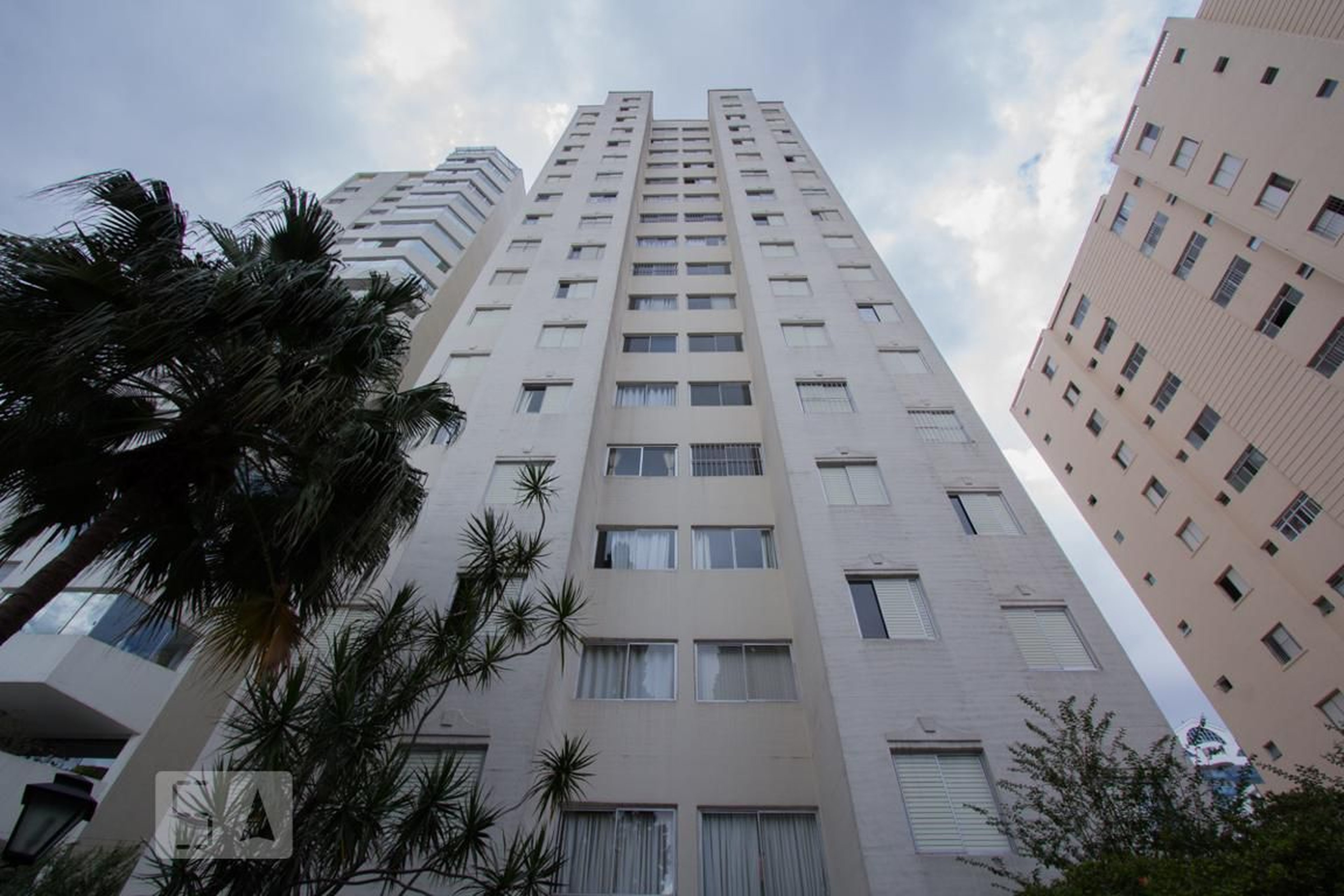 EDIFÍCIO Condomínio Inverness