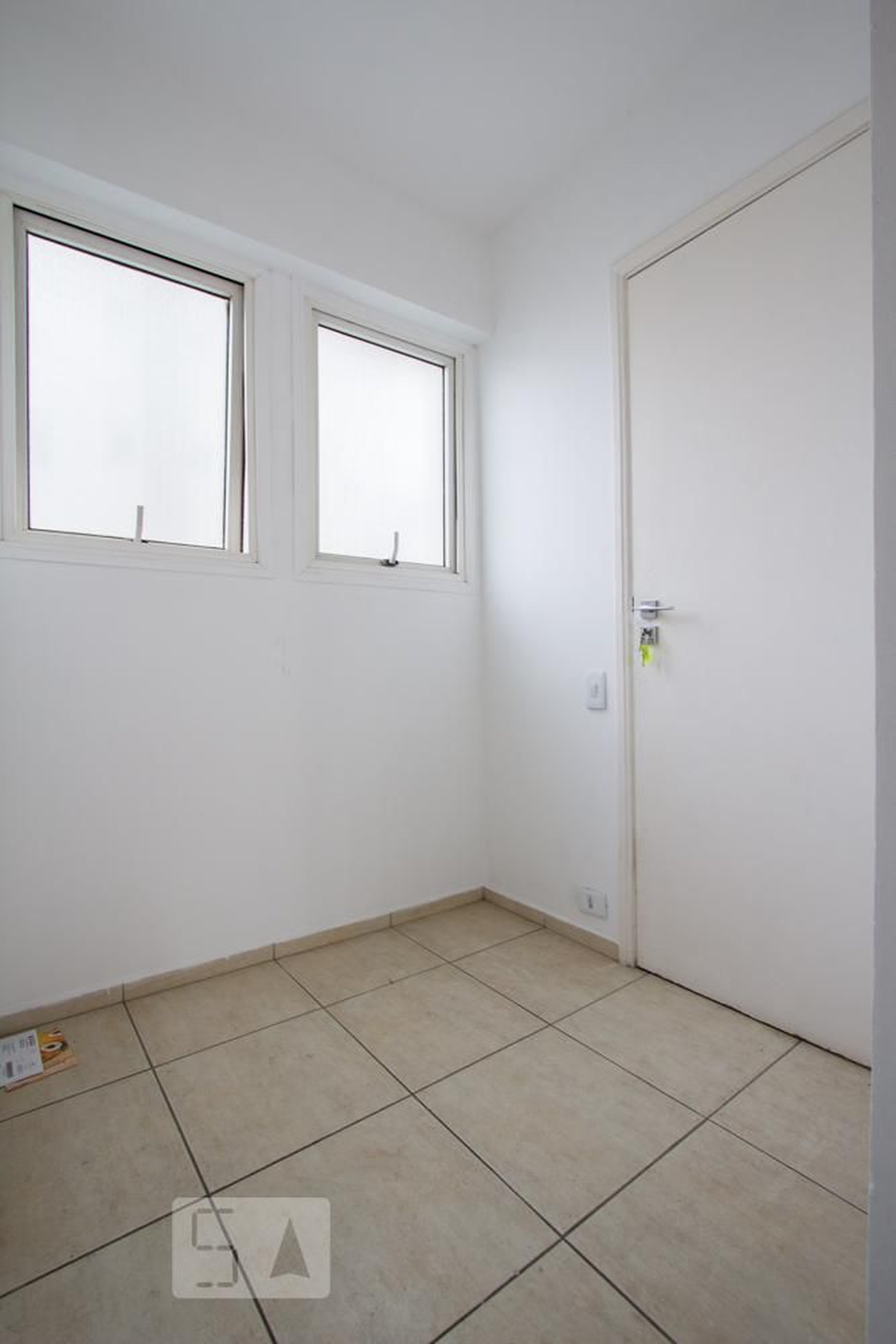 HALL ENTRADA - Sweet Life