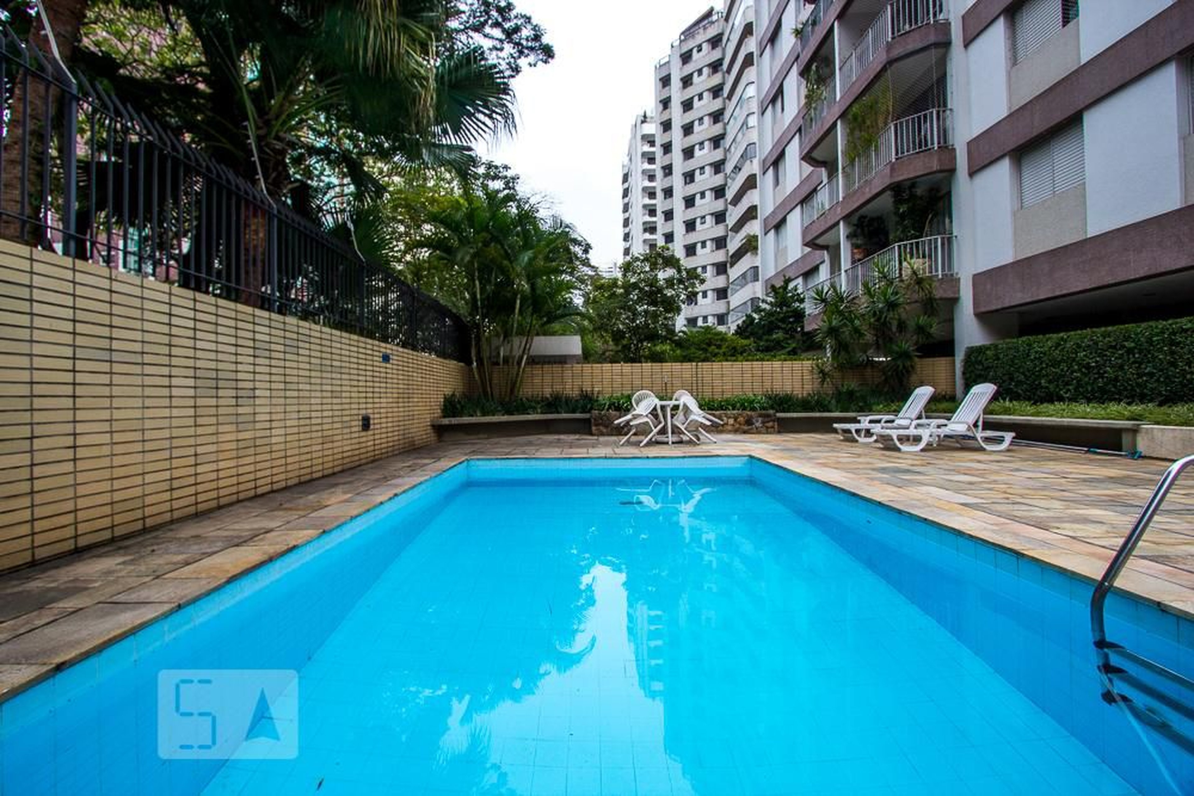 Piscina Adulto - Maison de Mont Luçon