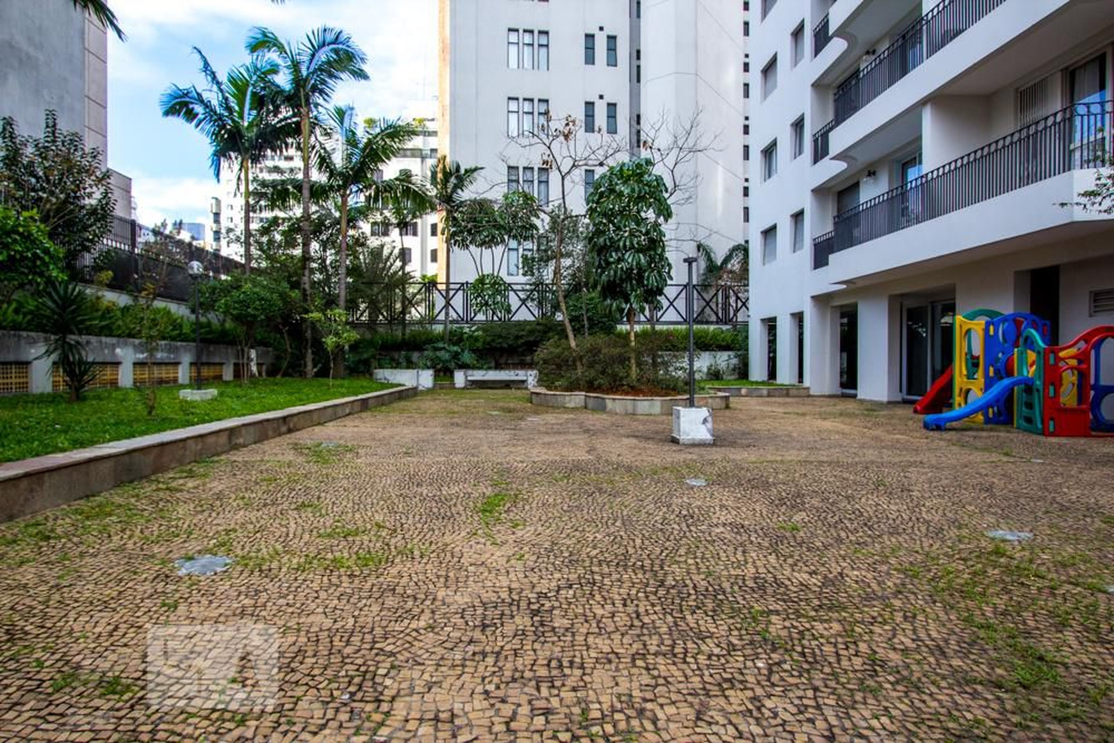 Área Comum - Lorrain