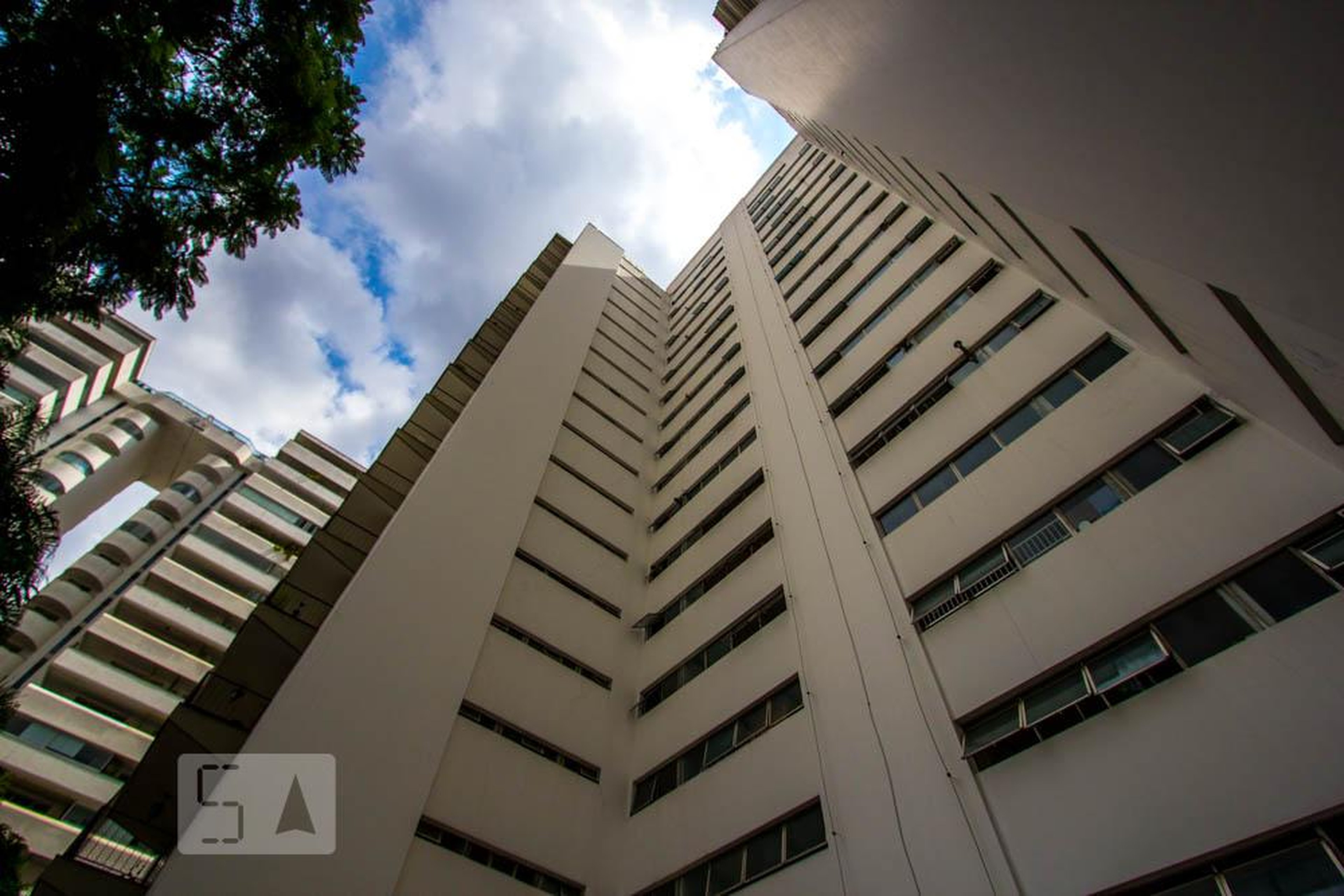 Edificio Condomínio Maison Versailles