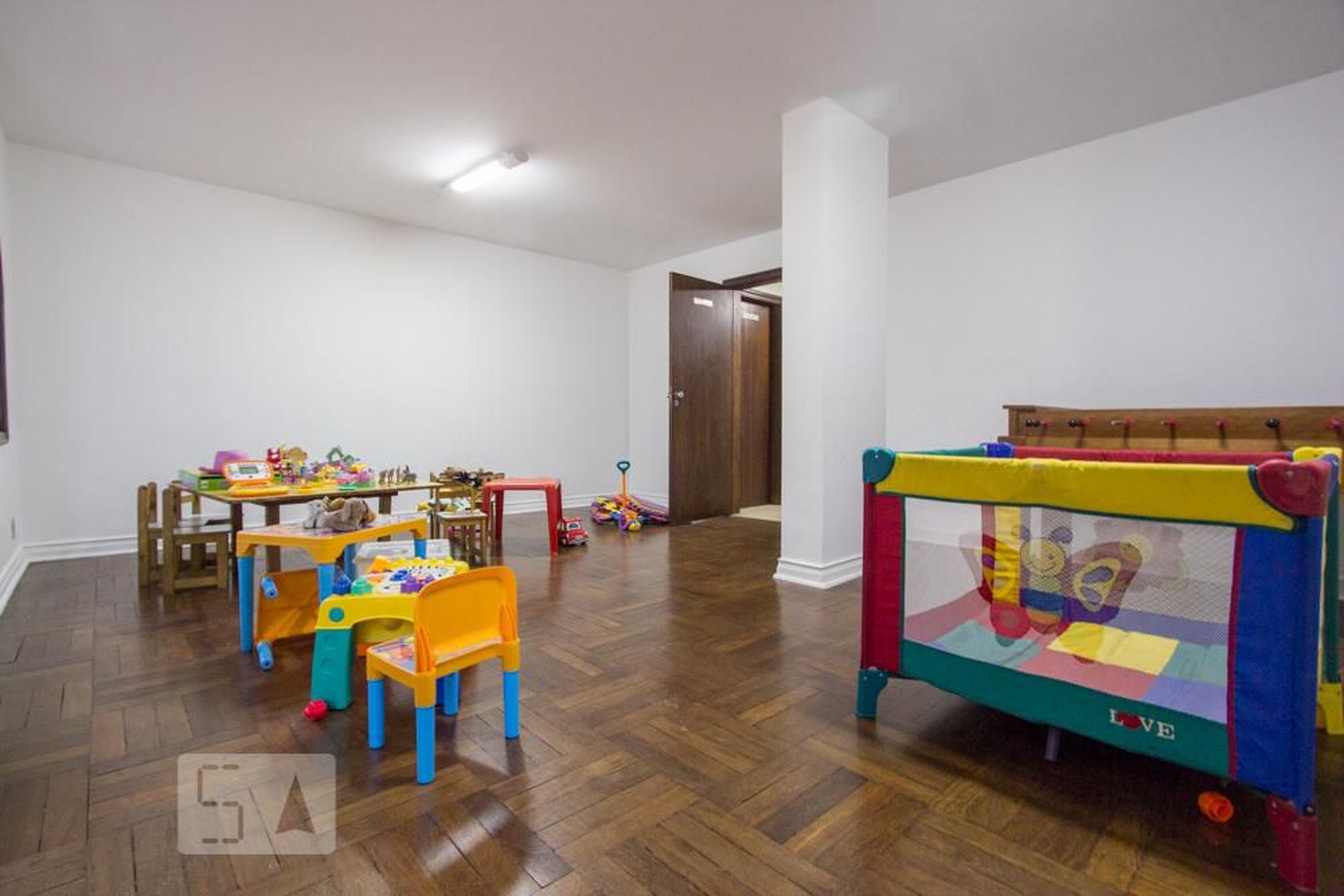 Salão de Jogos - Mansão La Bruyere