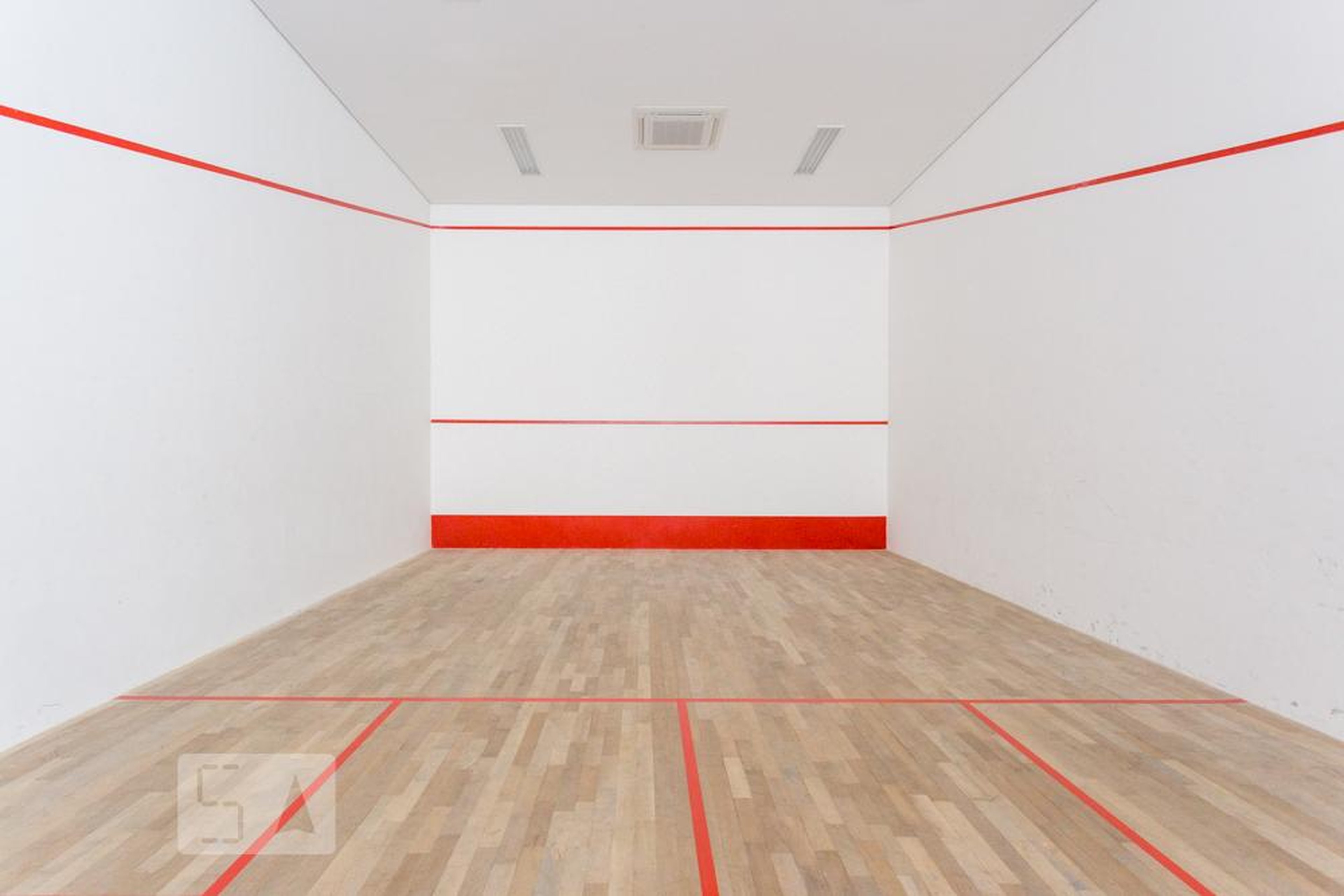 Quadra de Squash - It Style Home