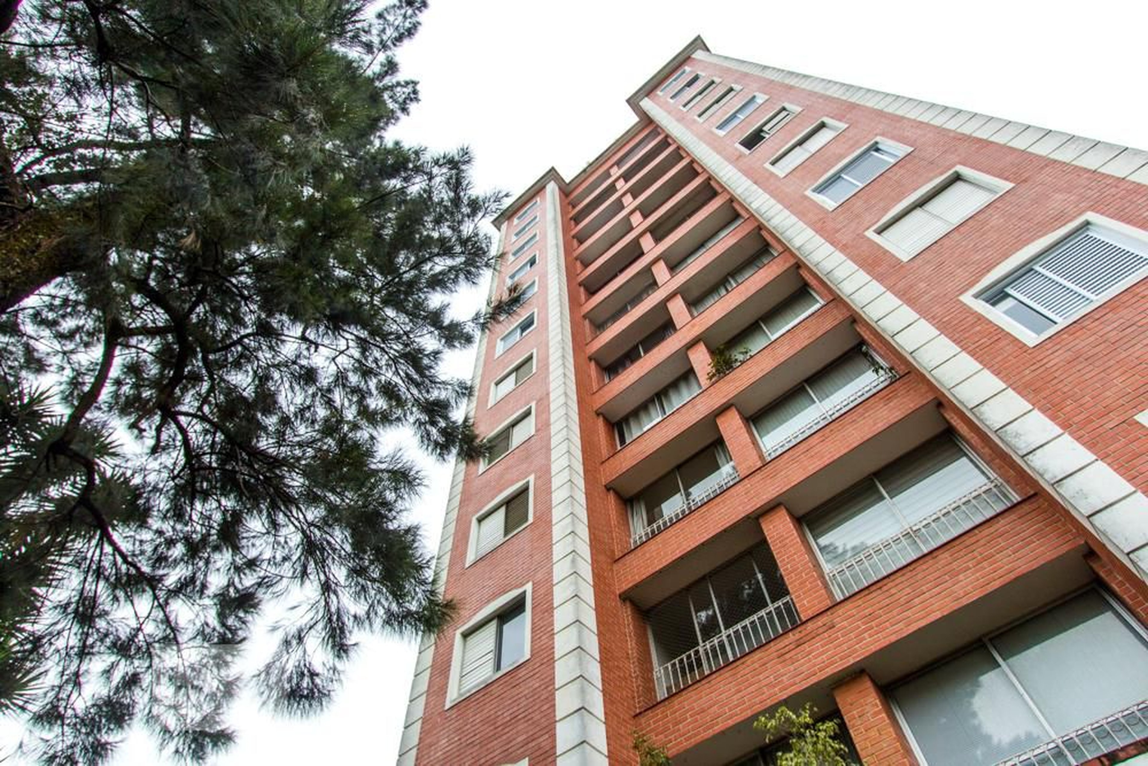 Edificio Condomínio New Orleans