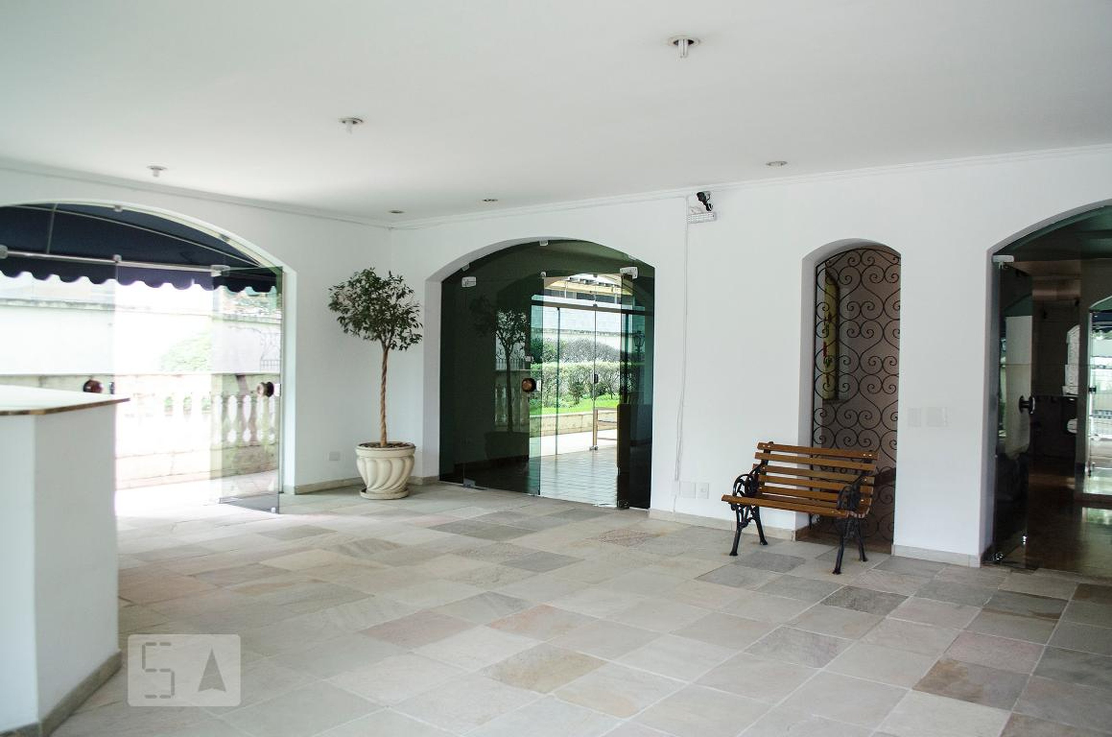 Entrada do Prédio - 