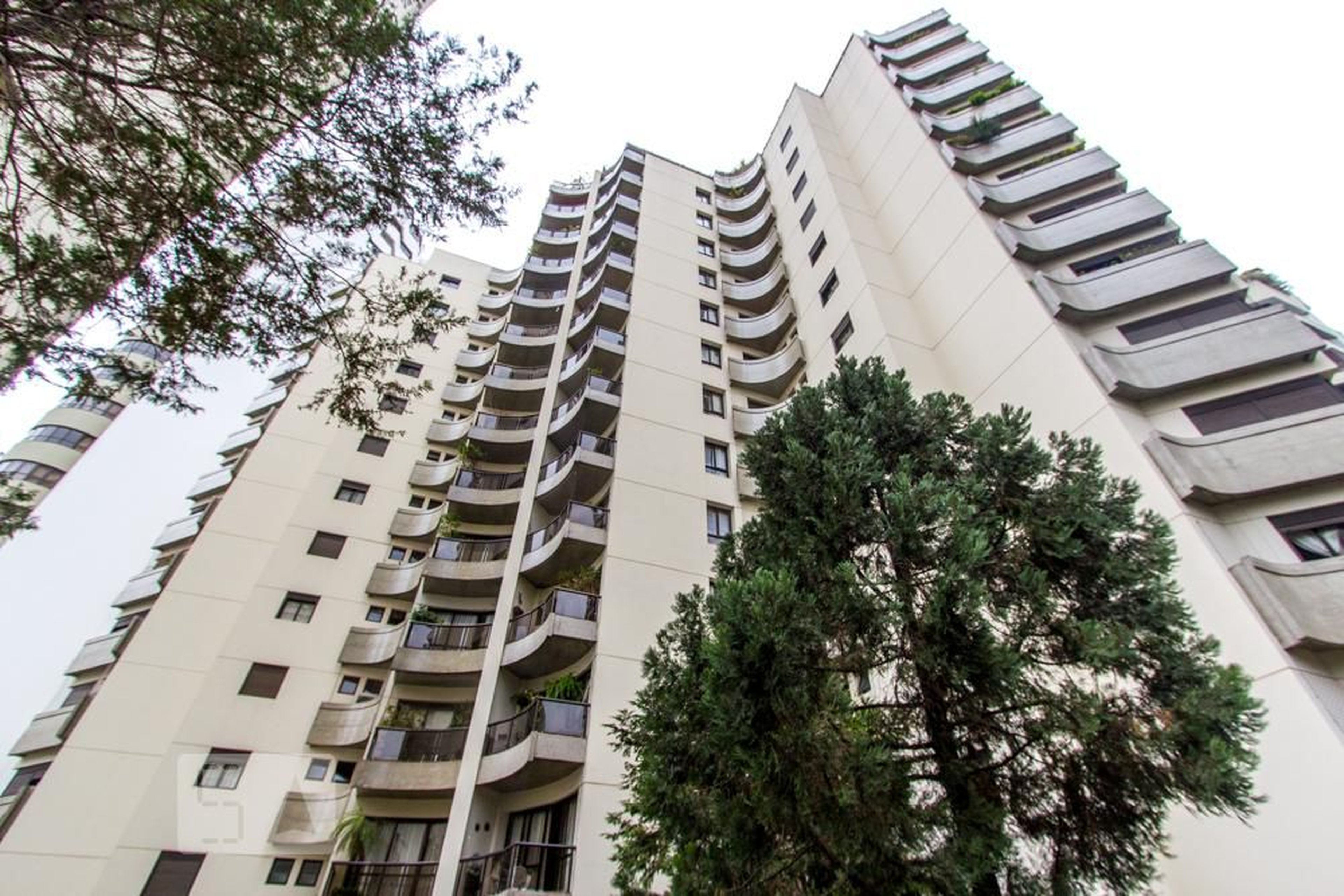 Edificio Condomínio Mont Courchevel