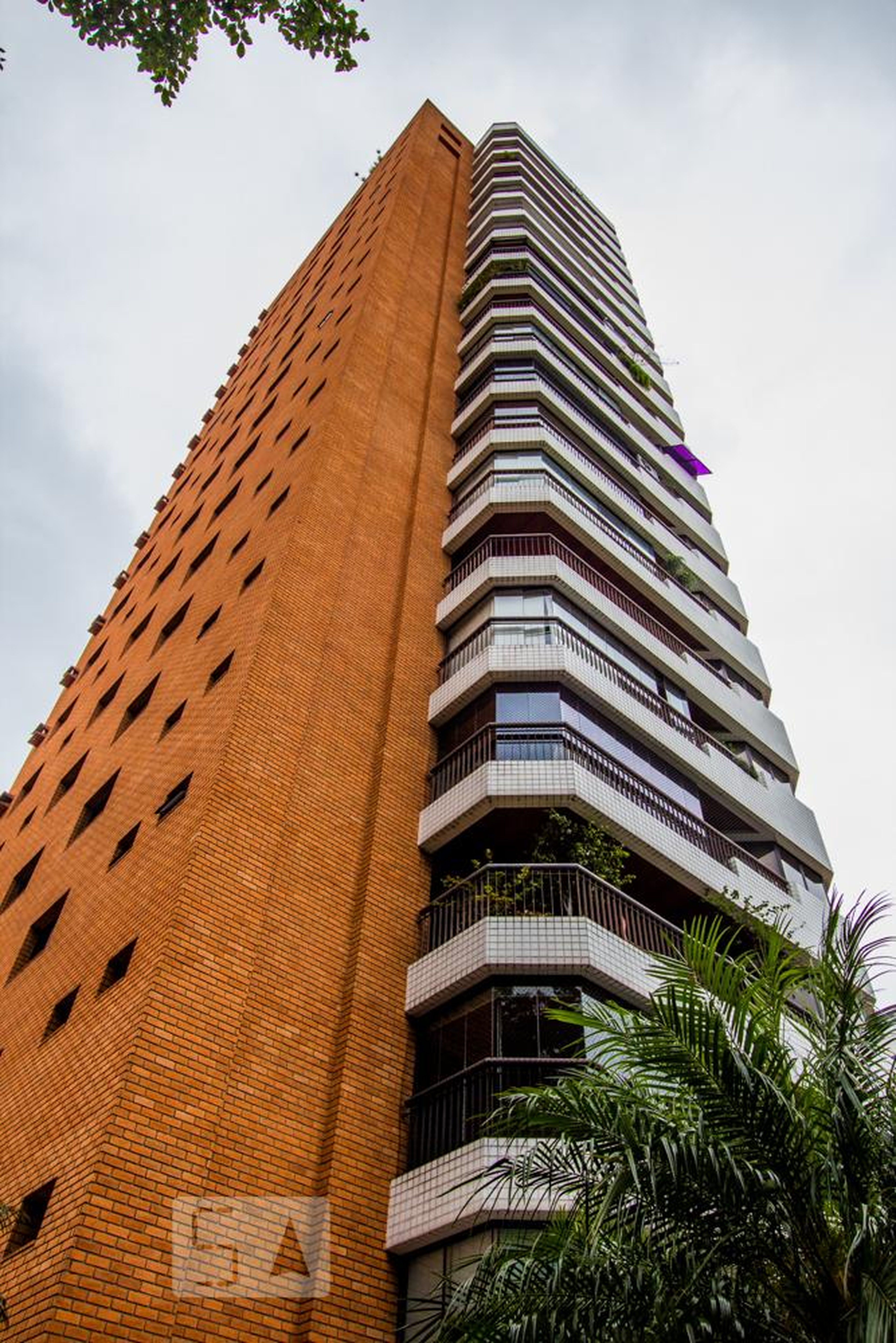 Edificio Condomínio Piazza Quadrifoglio