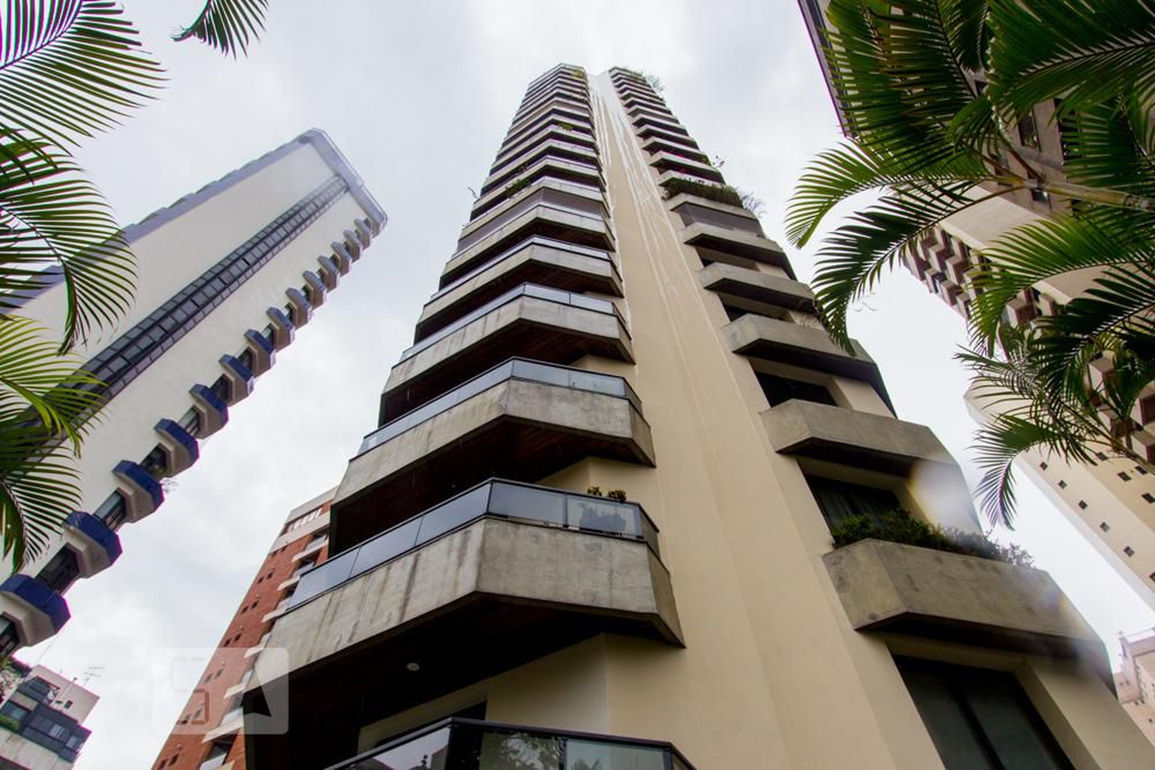 Edificio Condomínio Lake Buena Vista