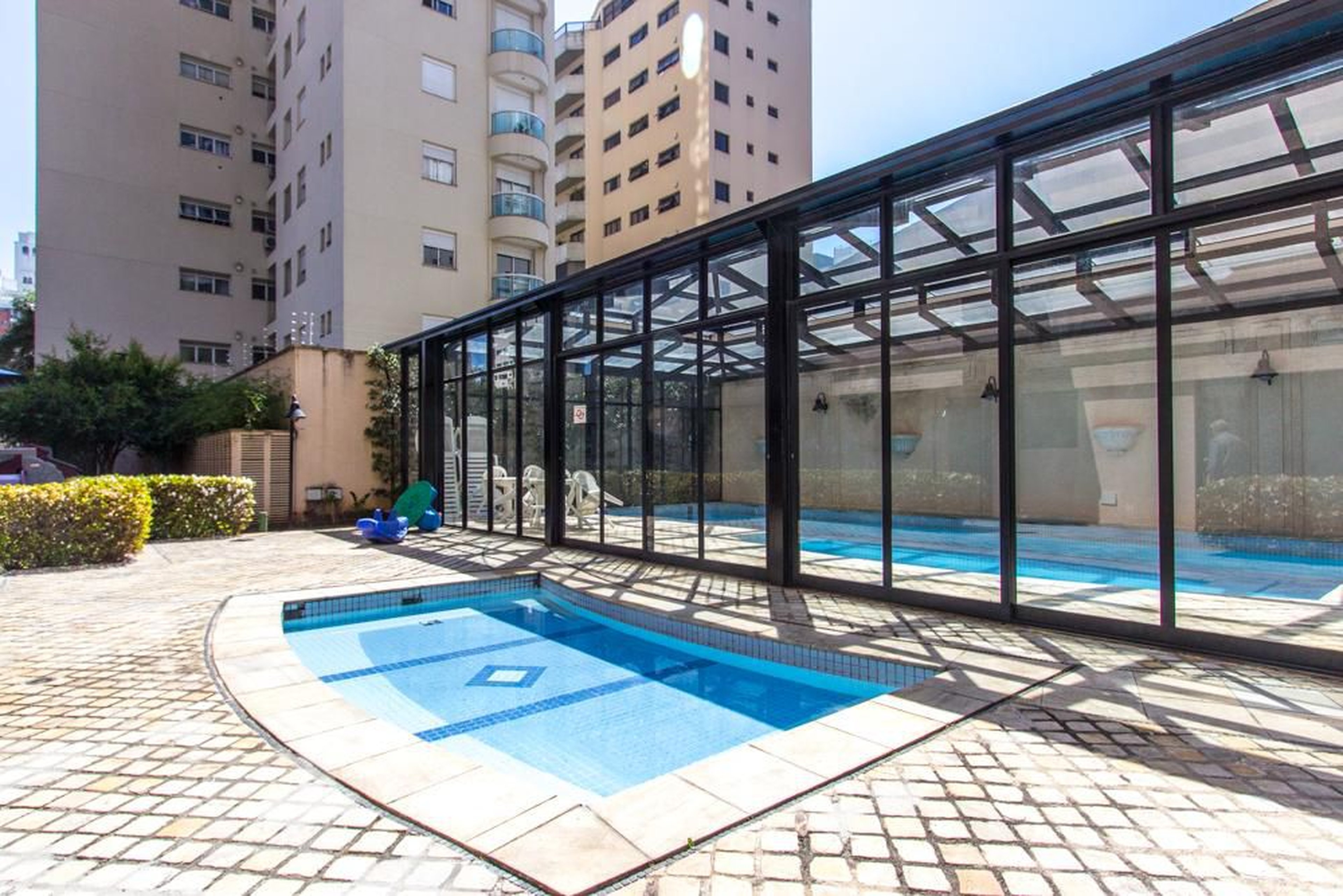 Edificio Condomínio Petit Palais