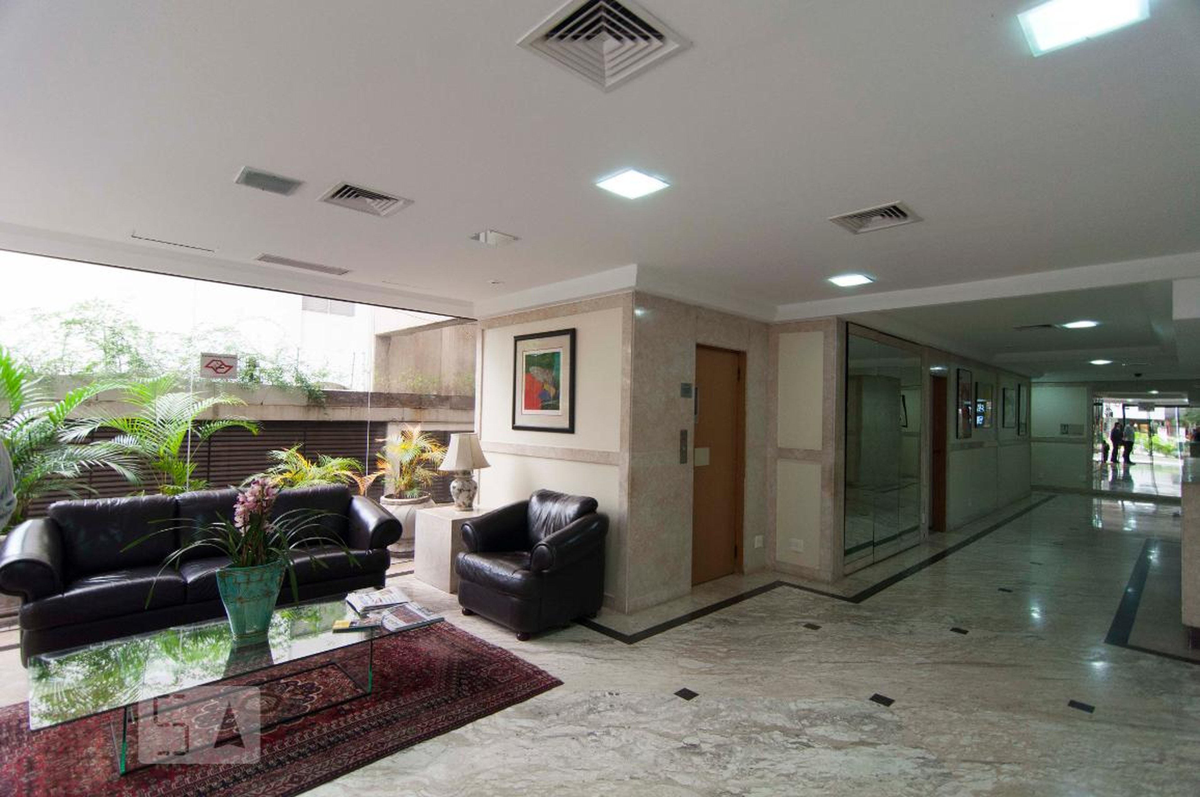 Entrada do predio - Lorena Residence