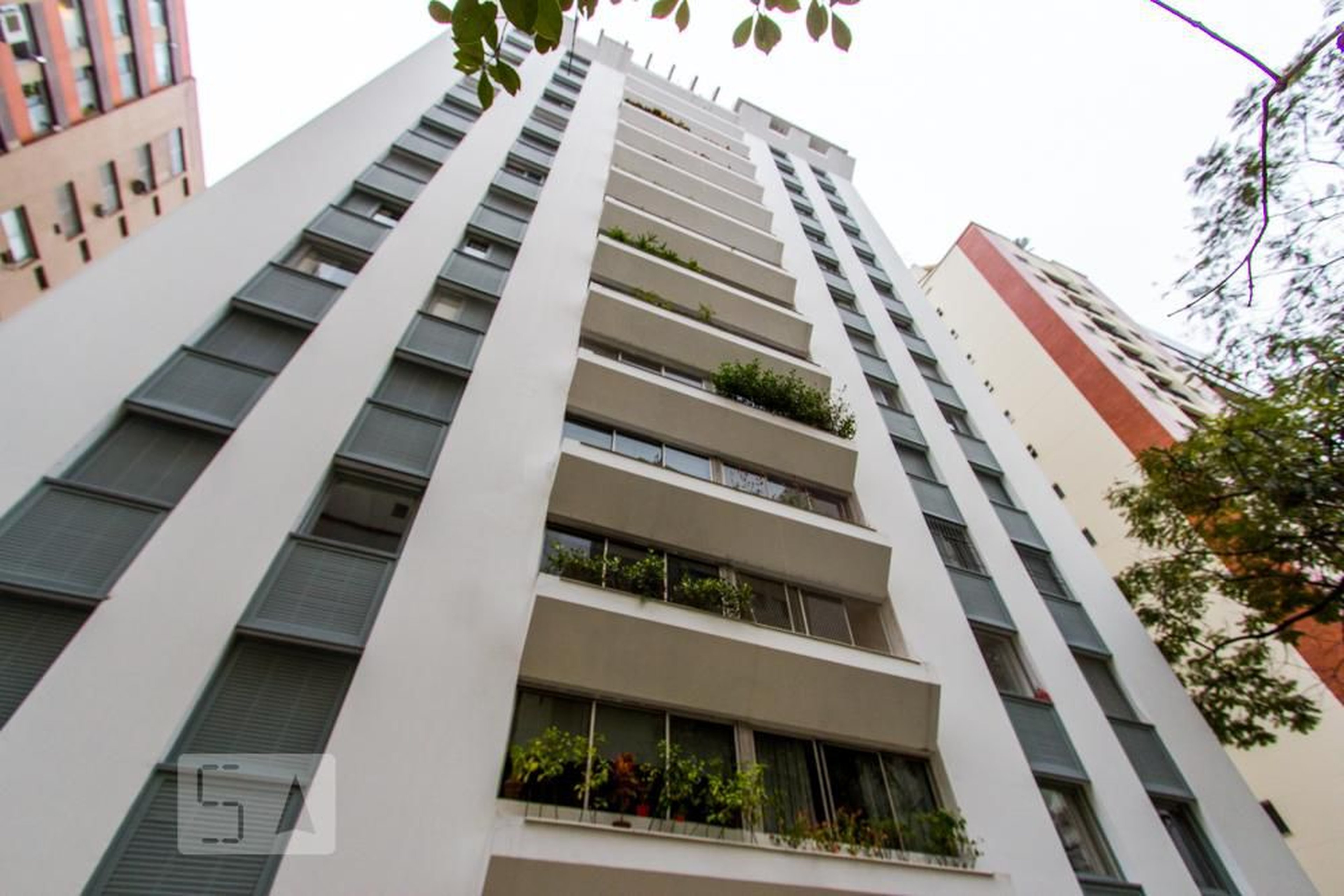 Edificio Condomínio Goya