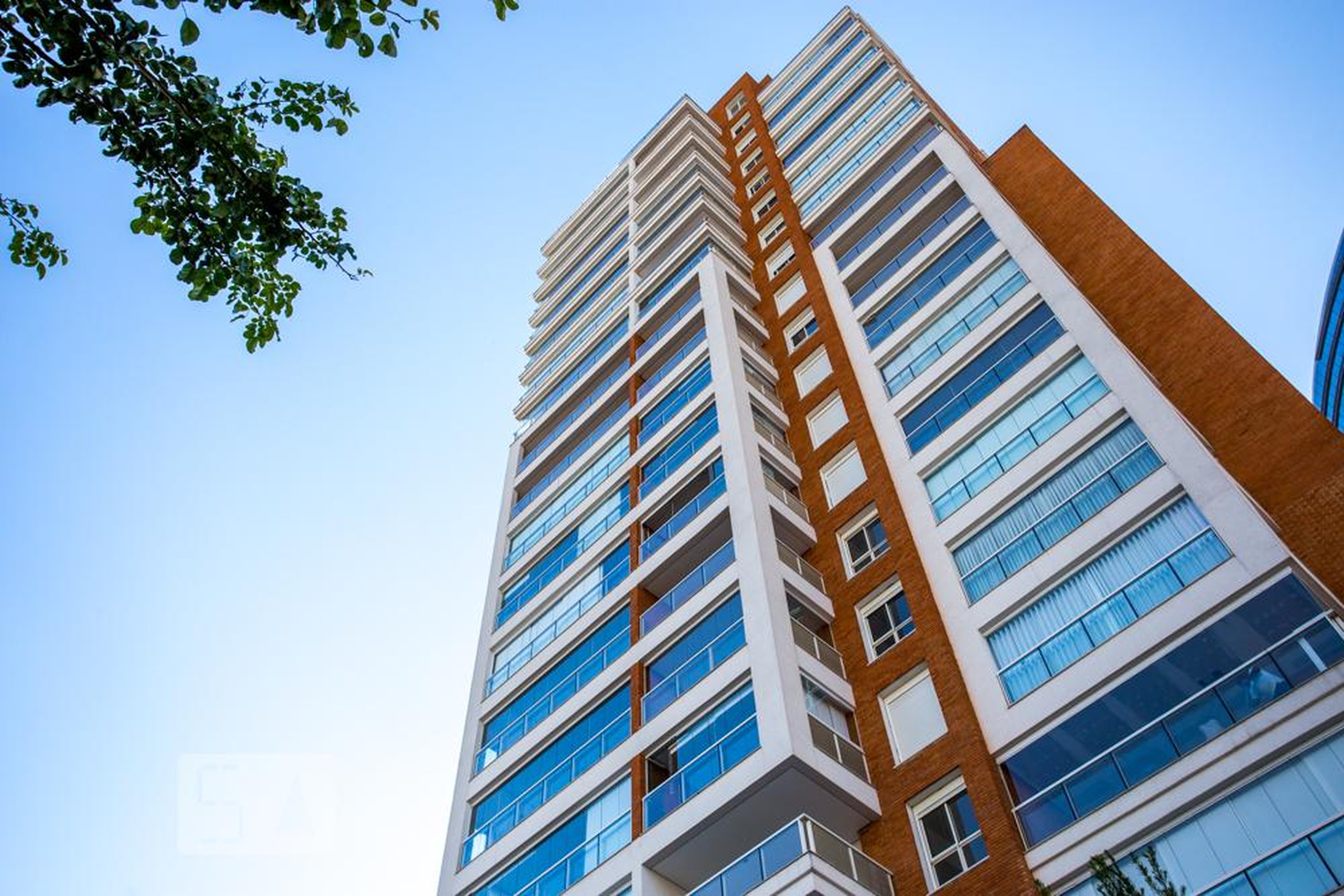 Edificio Condomínio Leopoldo 695