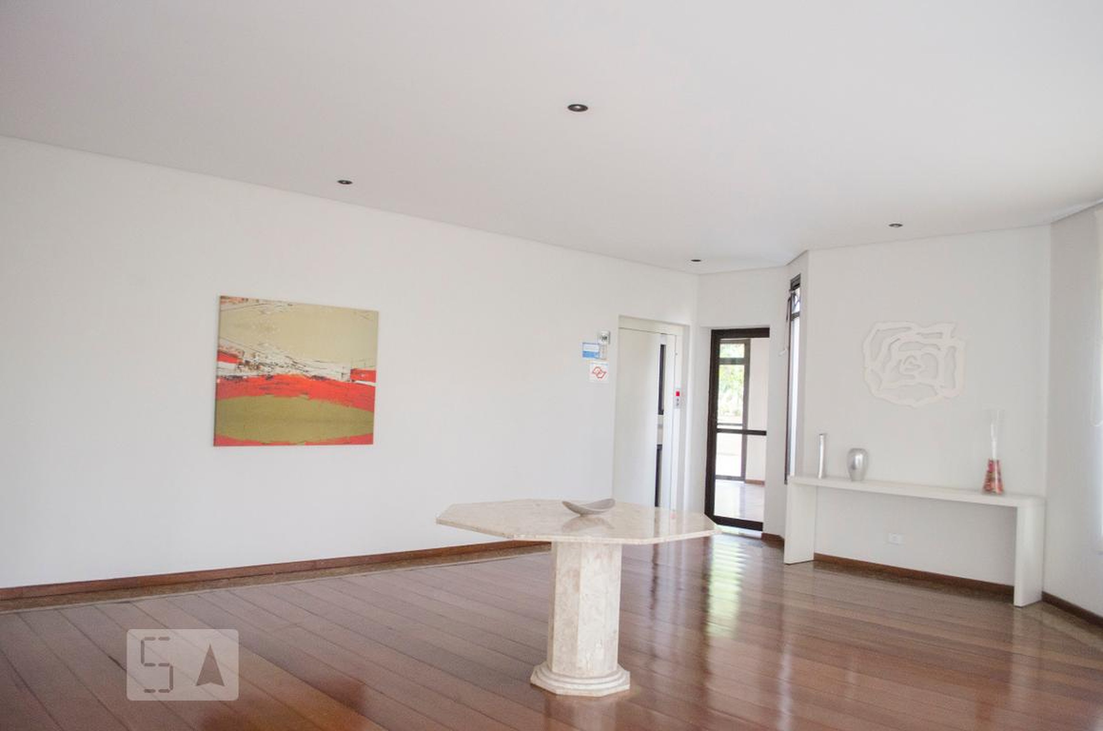 Hall de entrada - Edifício Ilha de Itanhangá