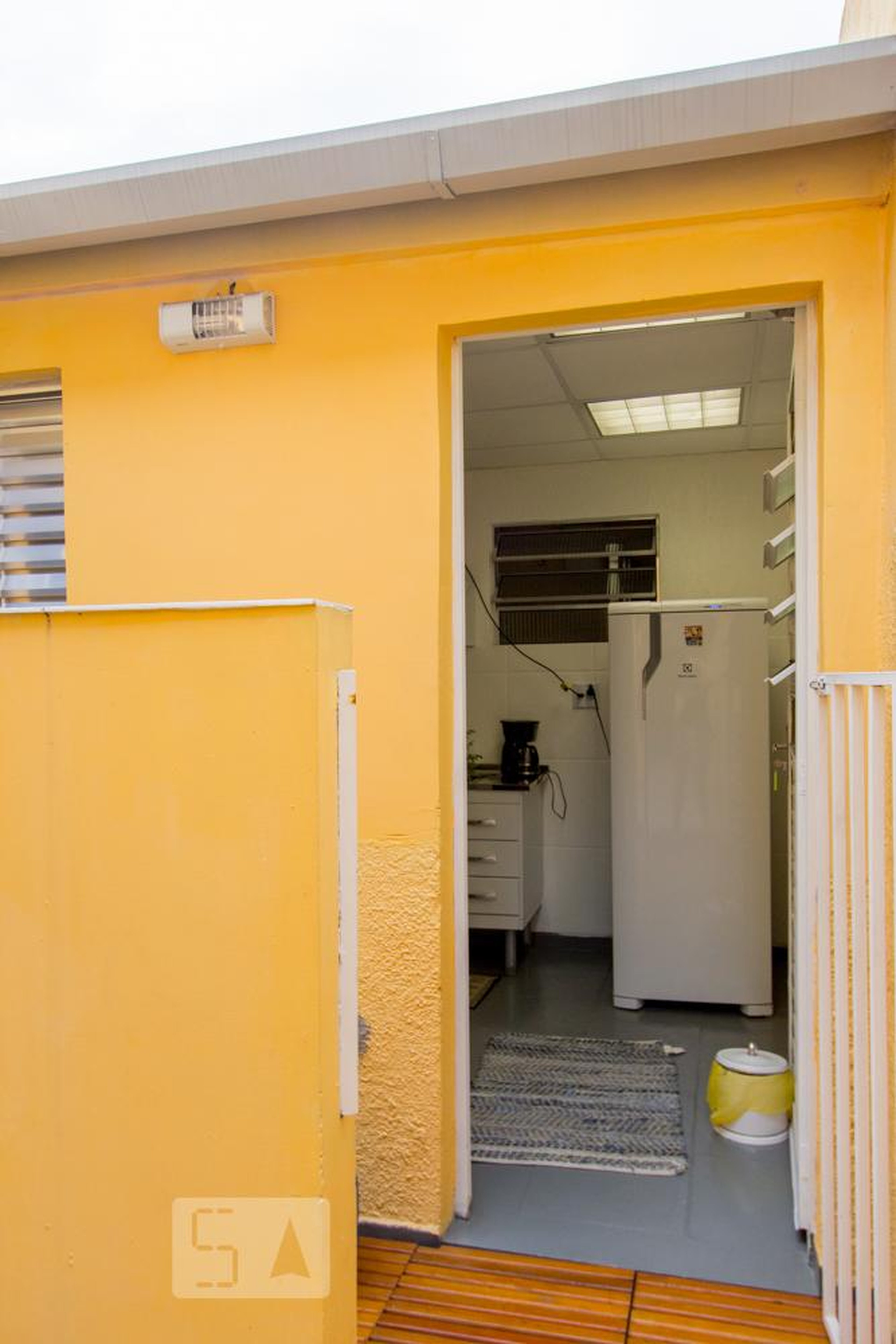 Entrada Condomínio em Rua Quintana, 549