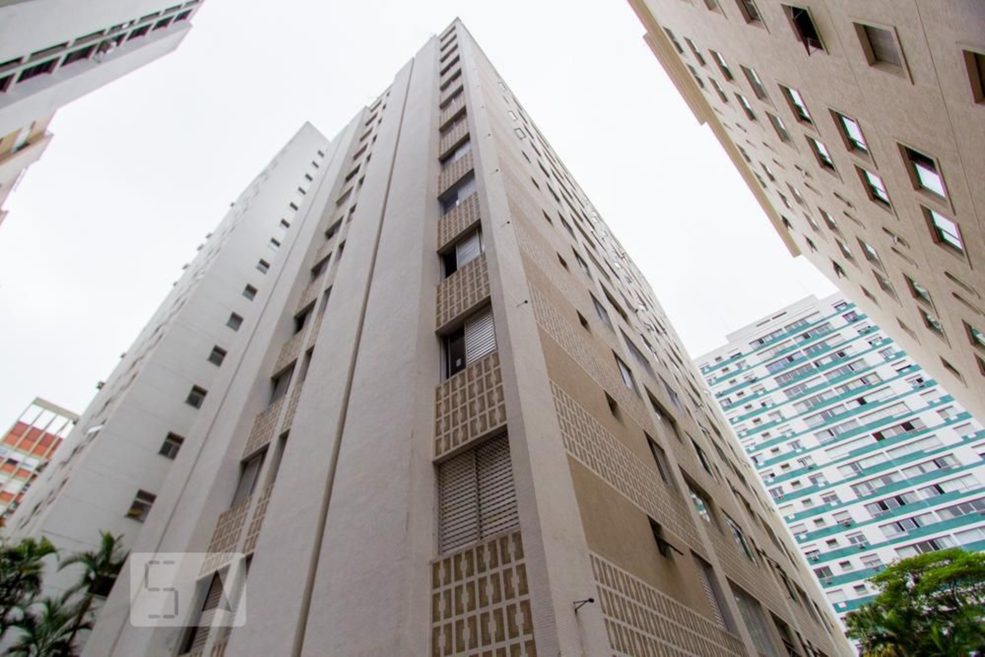 Edificio Condomínio Virginia