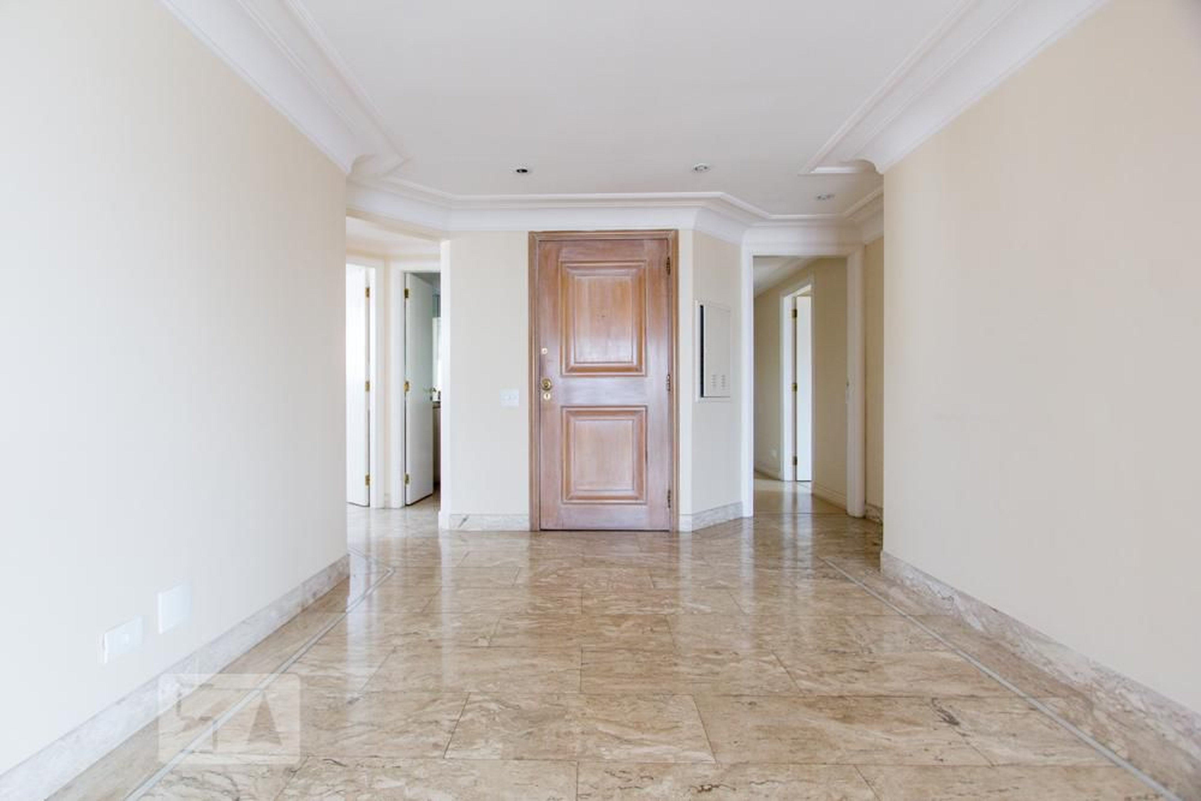 hall de entrada Condomínio Vale de Loire