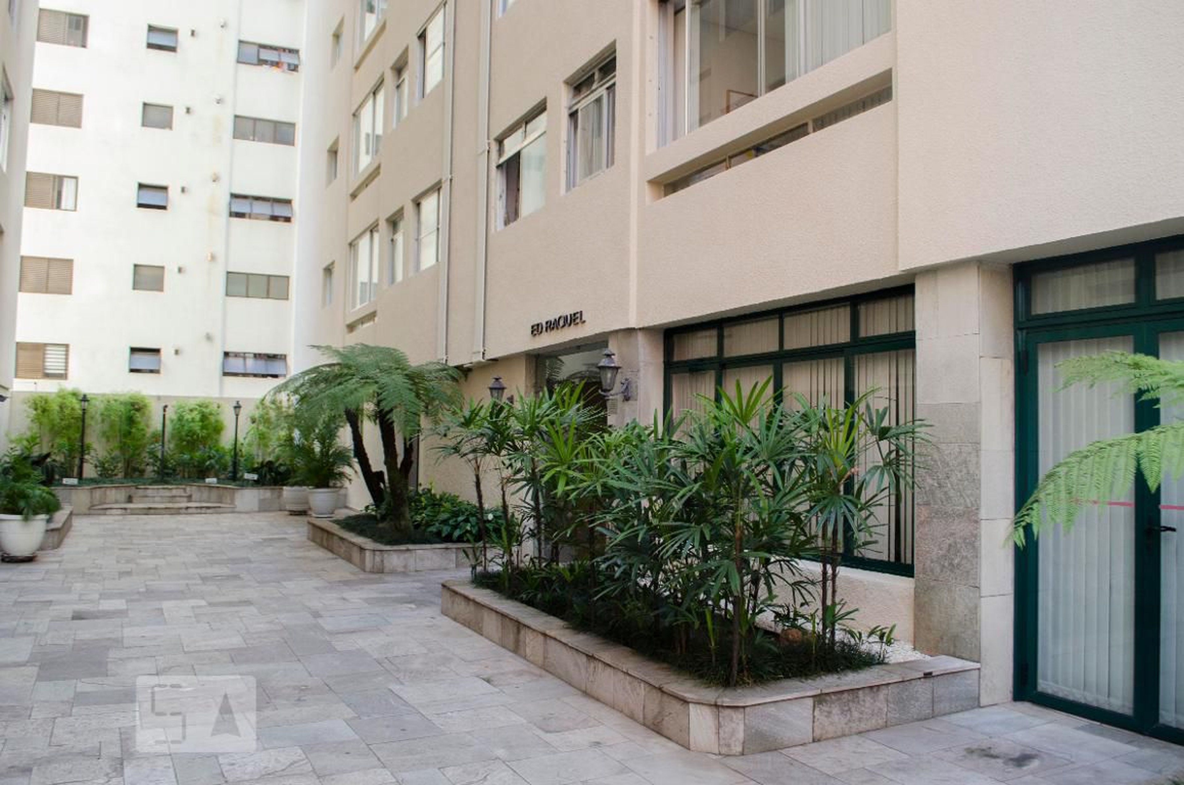 Area externa - Edifícios Dona Ruth Dona Raquel