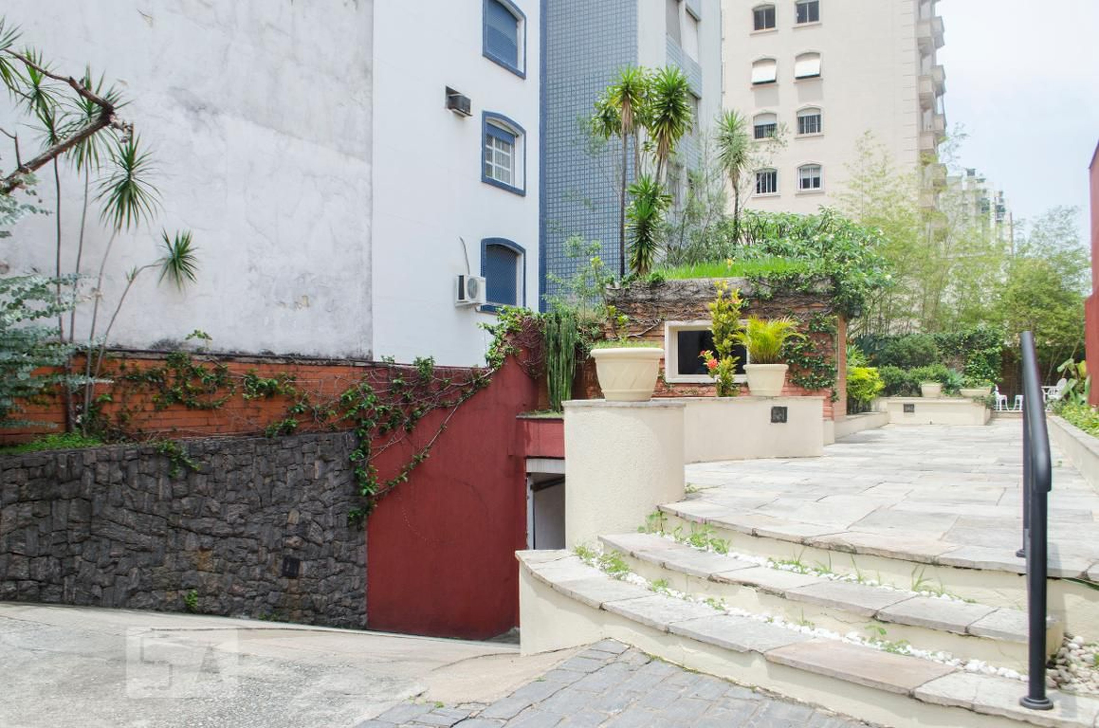 Entrada do Prédio - Edicifio Mariangela