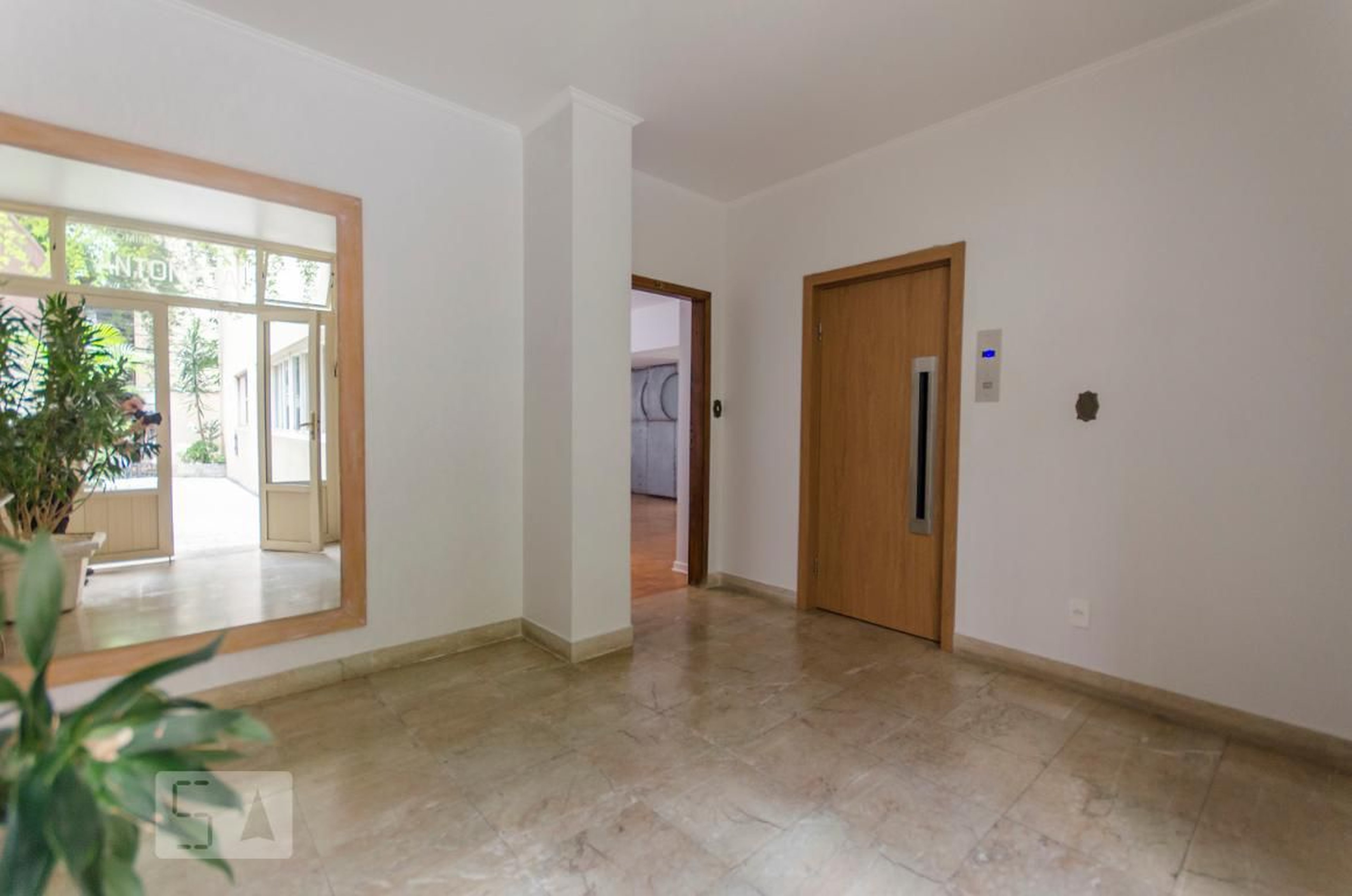 Hall de entrada - Antonieta