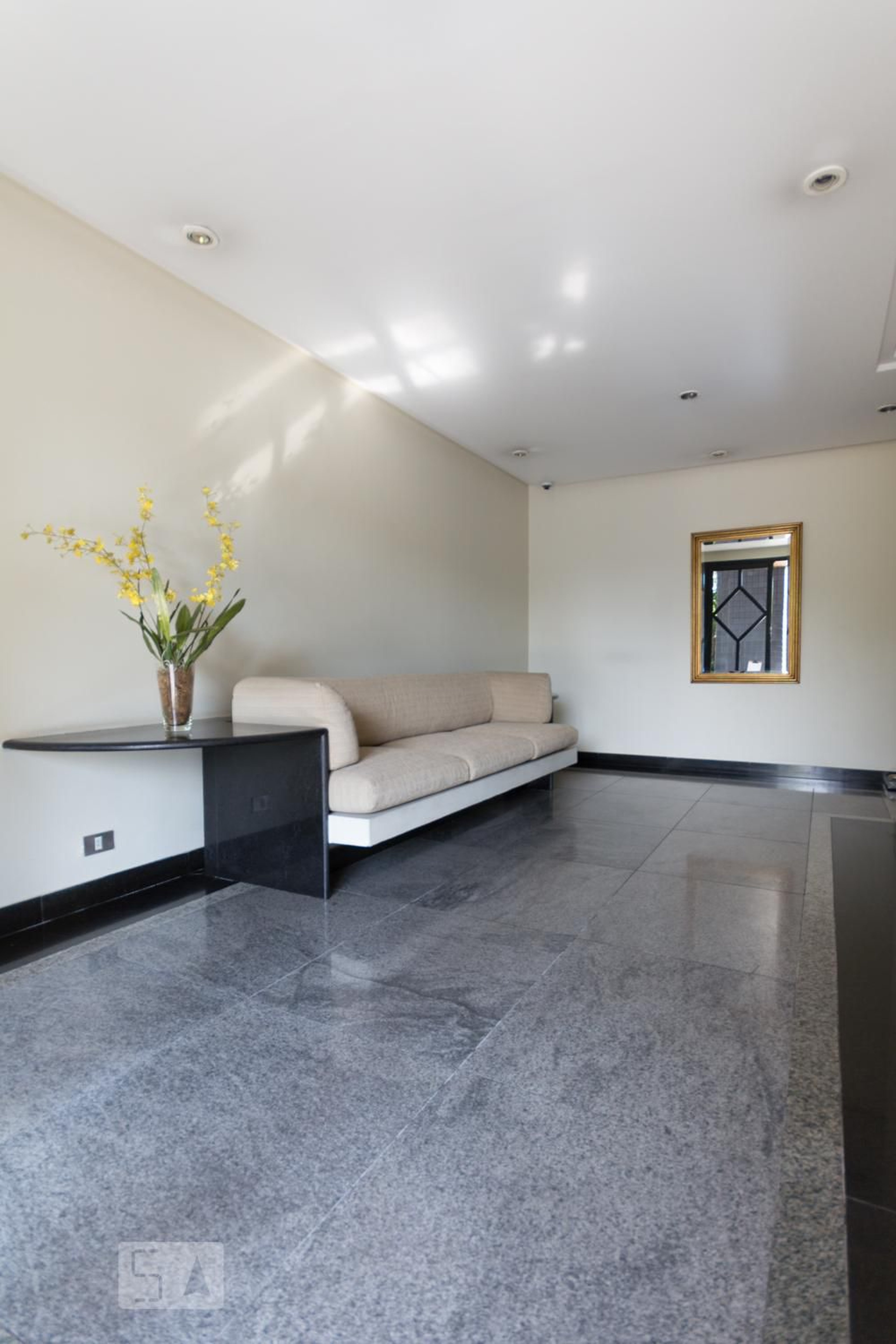 Hall - Edifício Karina