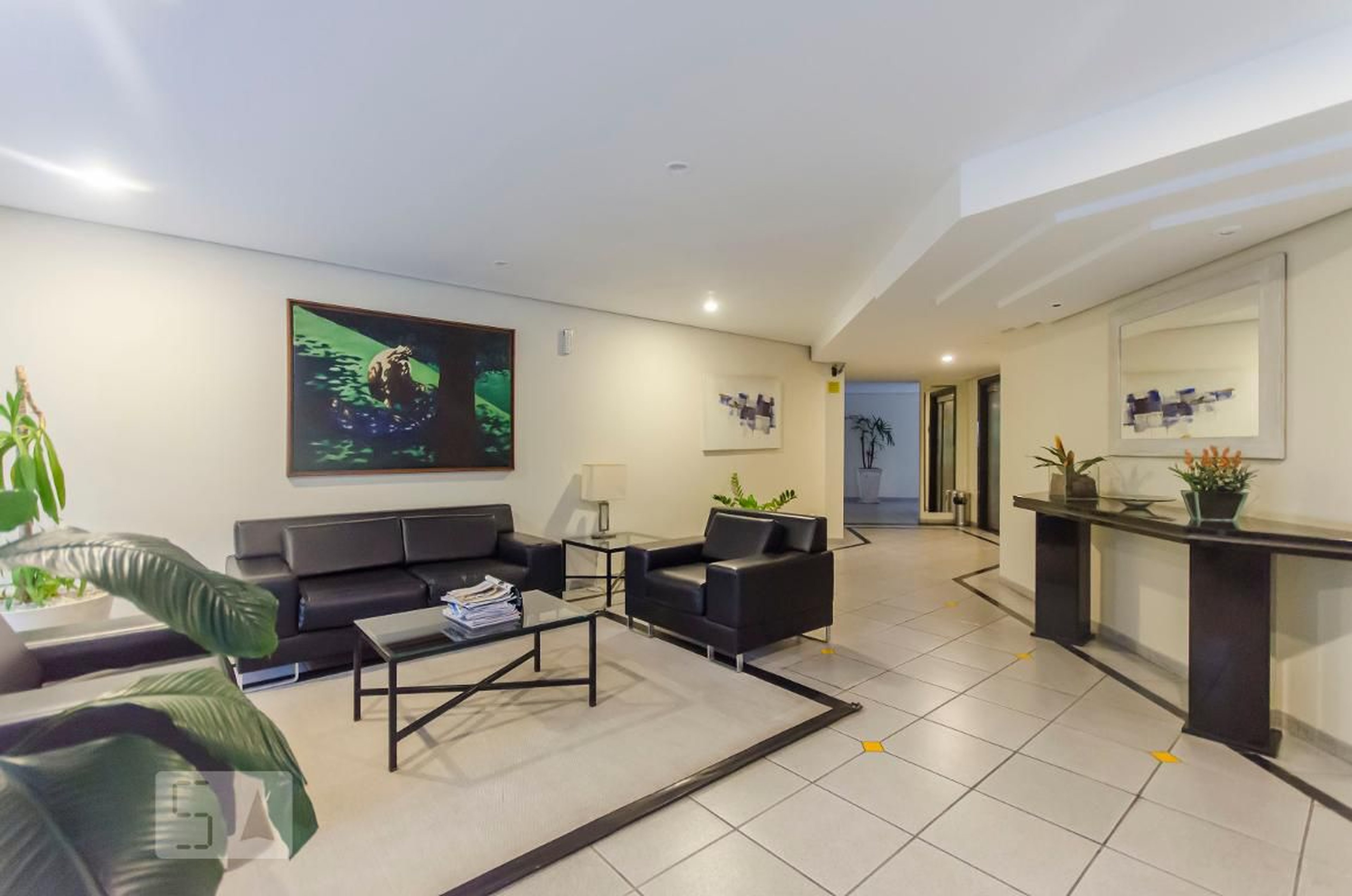 Hall de entrada - Edifício Lands West