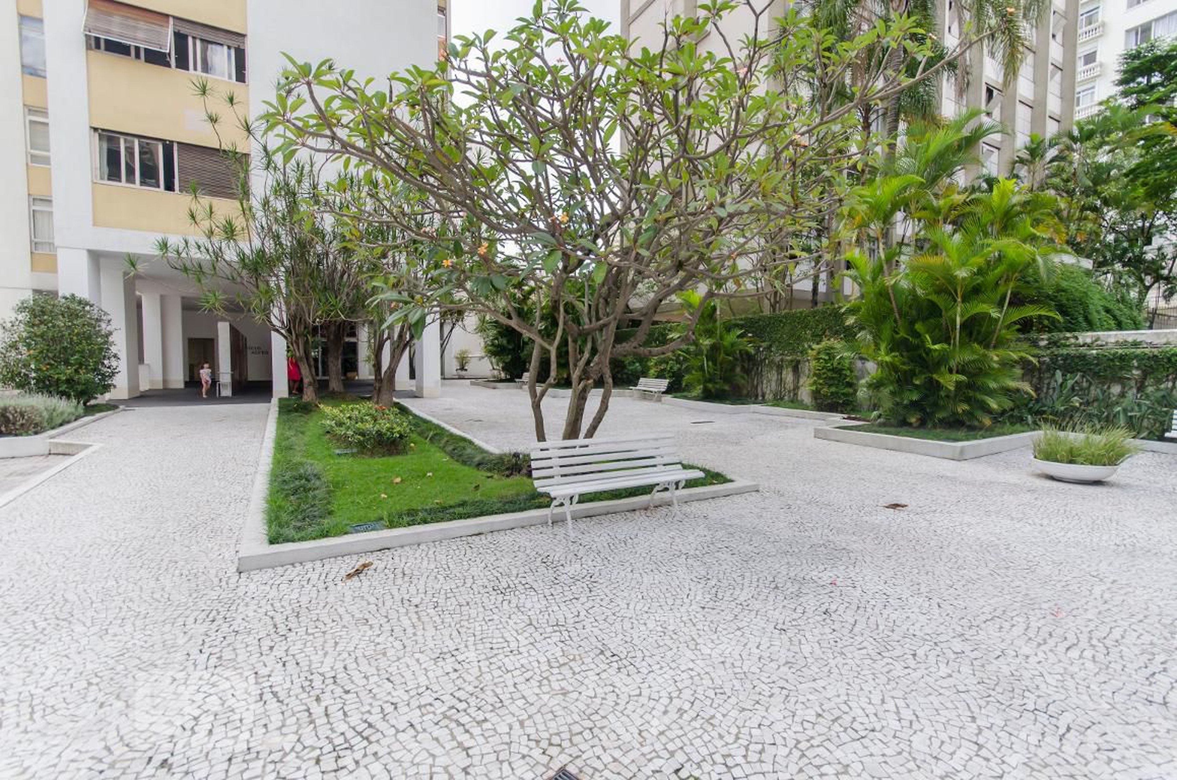 Area externa - Melo Alves