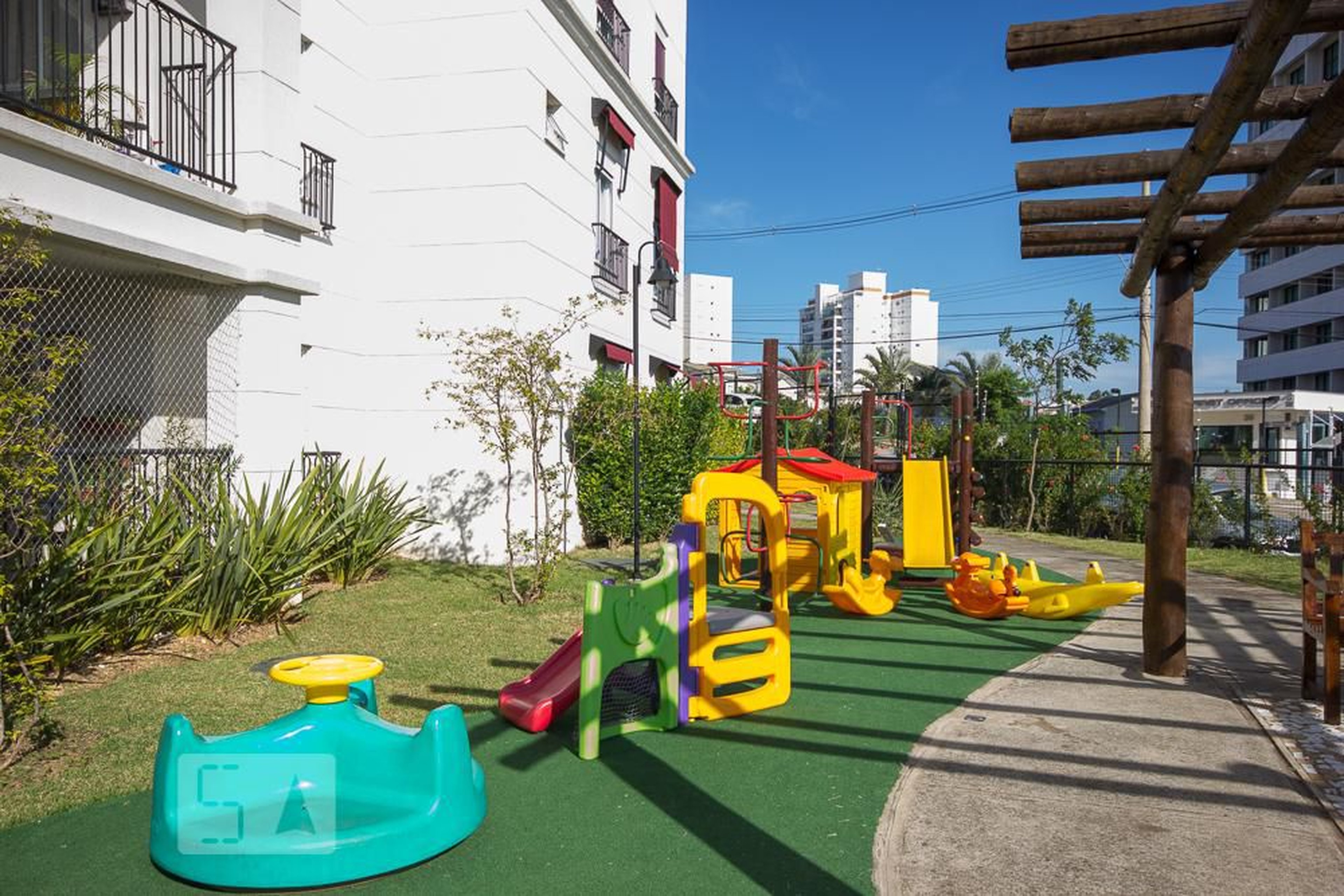 Playground - LE Soleil