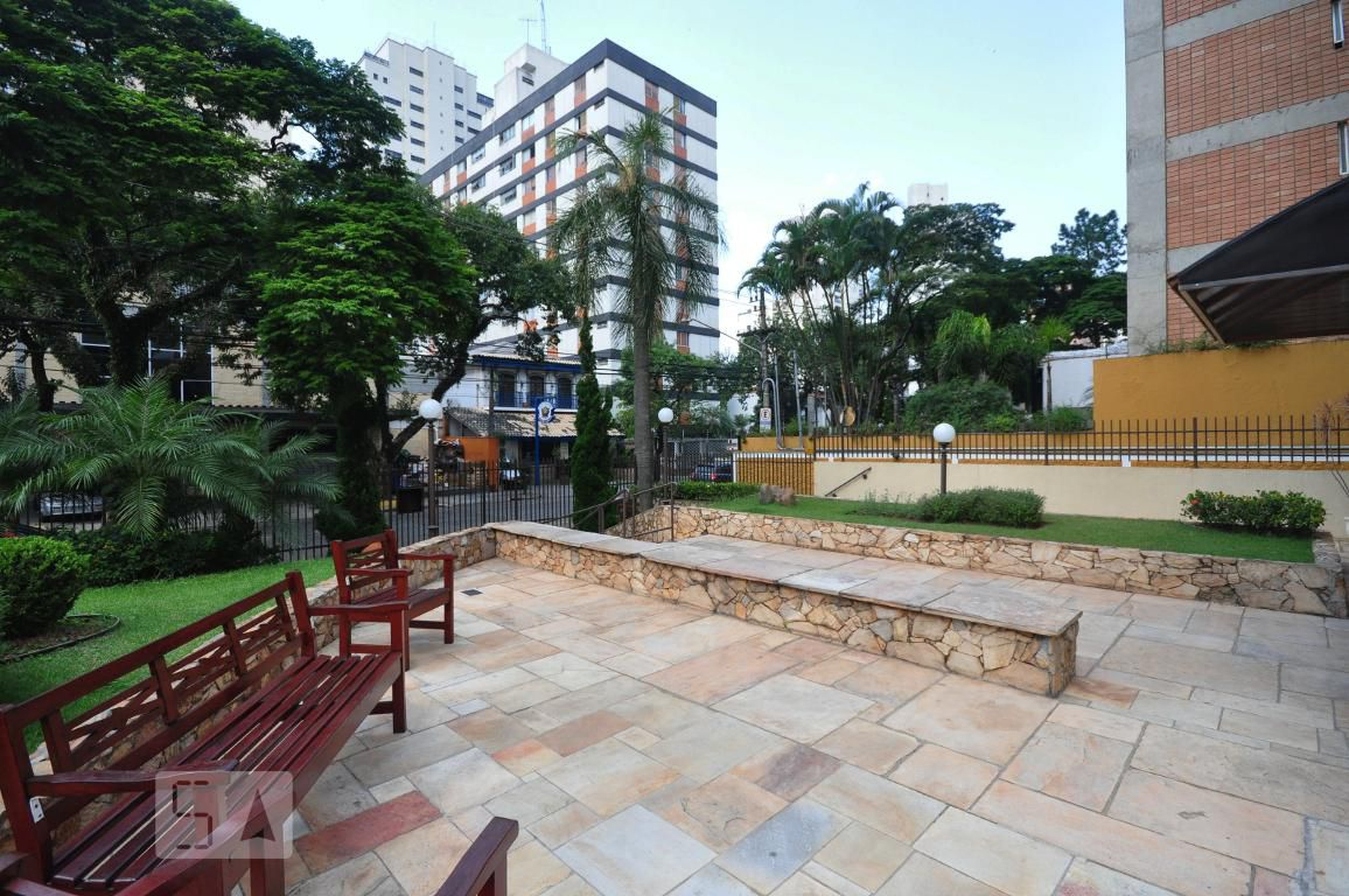 Entrada do prédio - Gutunduba