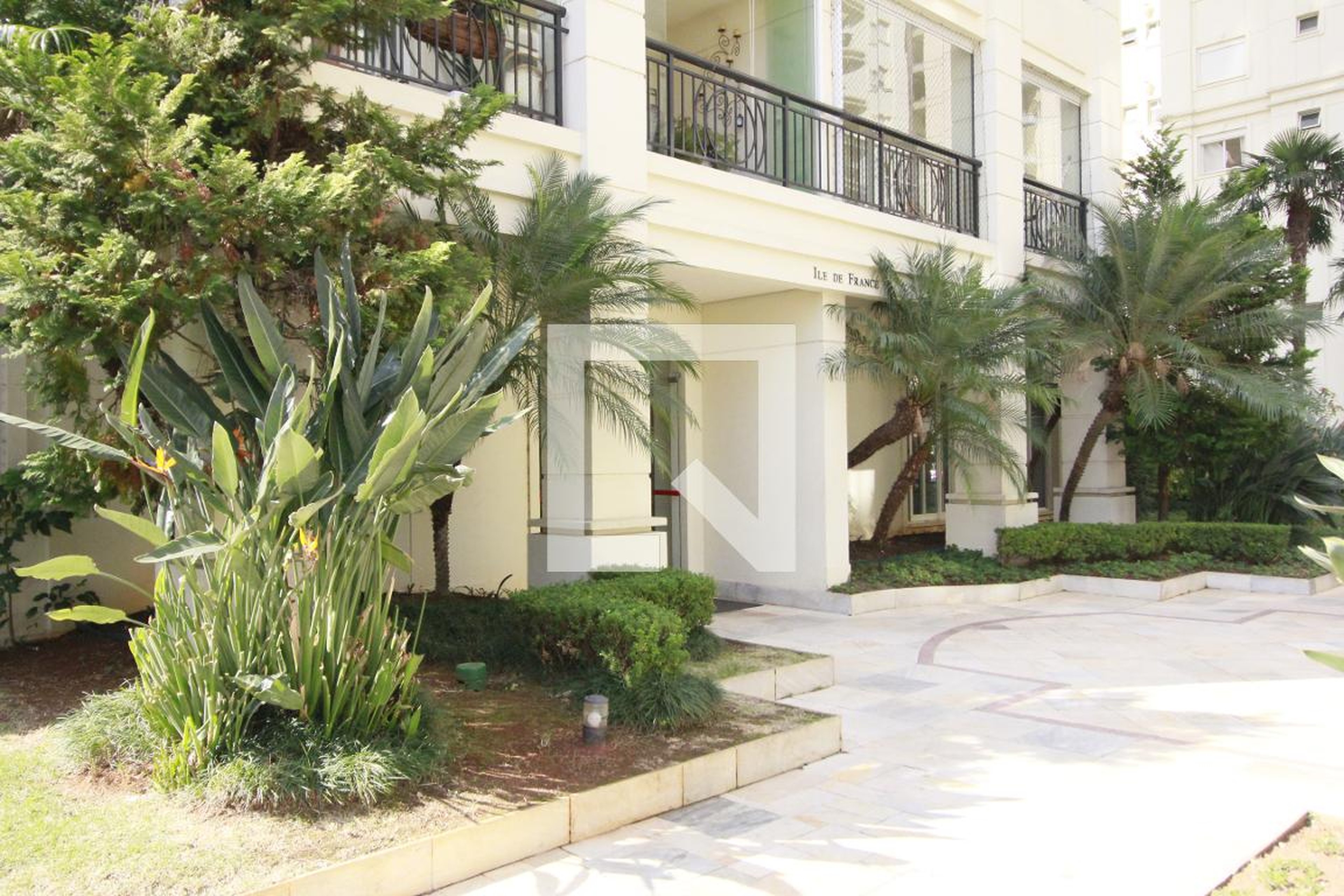 Entrada - Le Quartier Moema