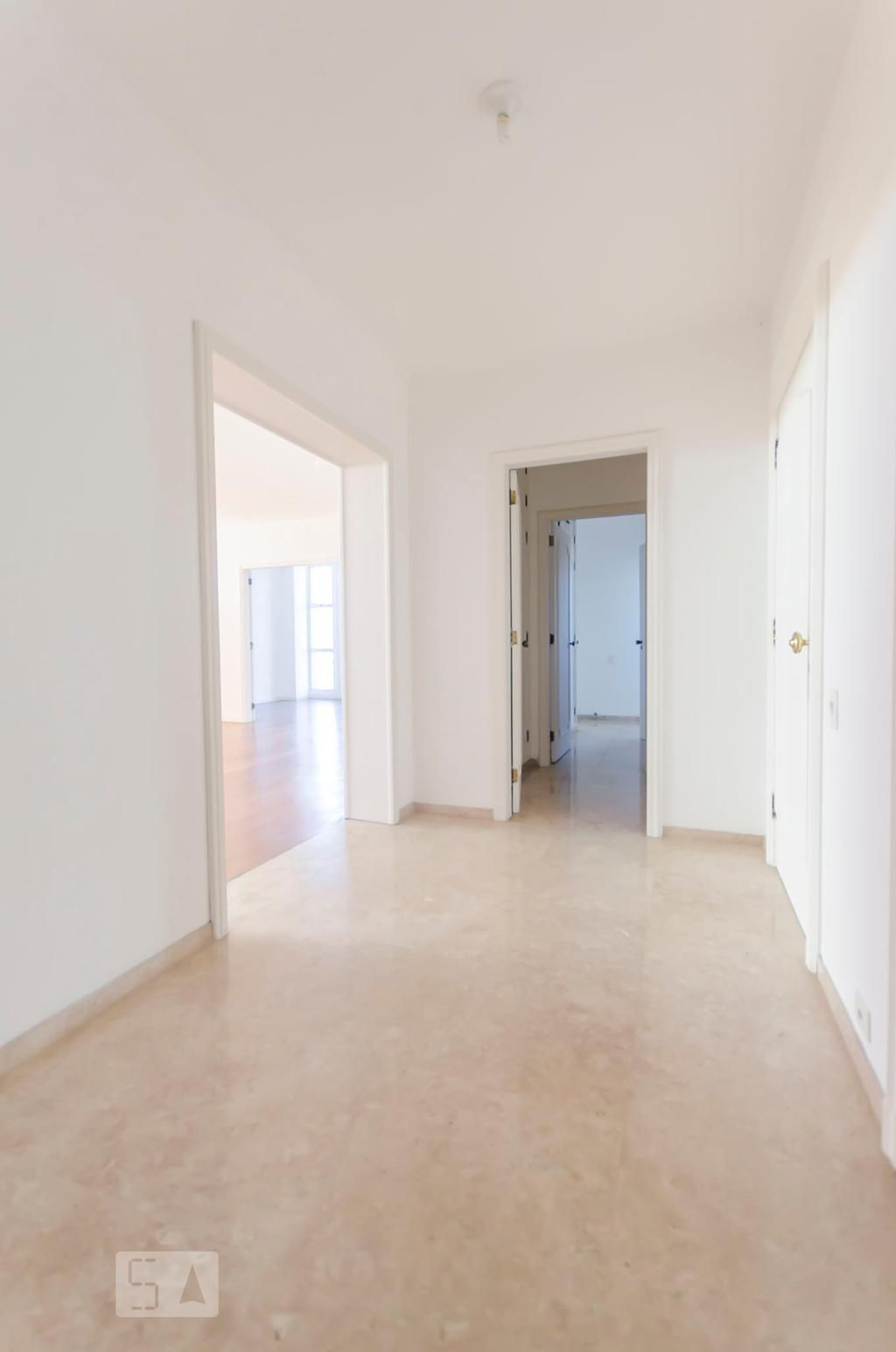 Entrada social - Saint Simon