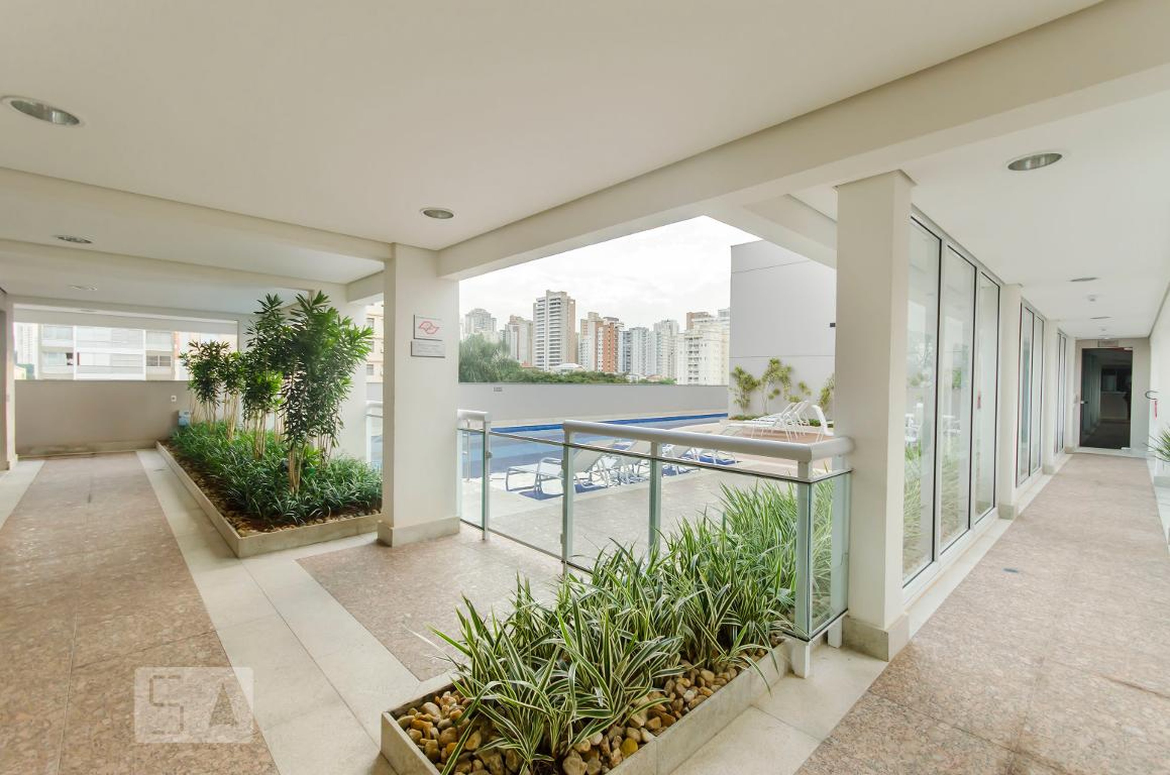 Area da Piscina - Perdizes Absoluto