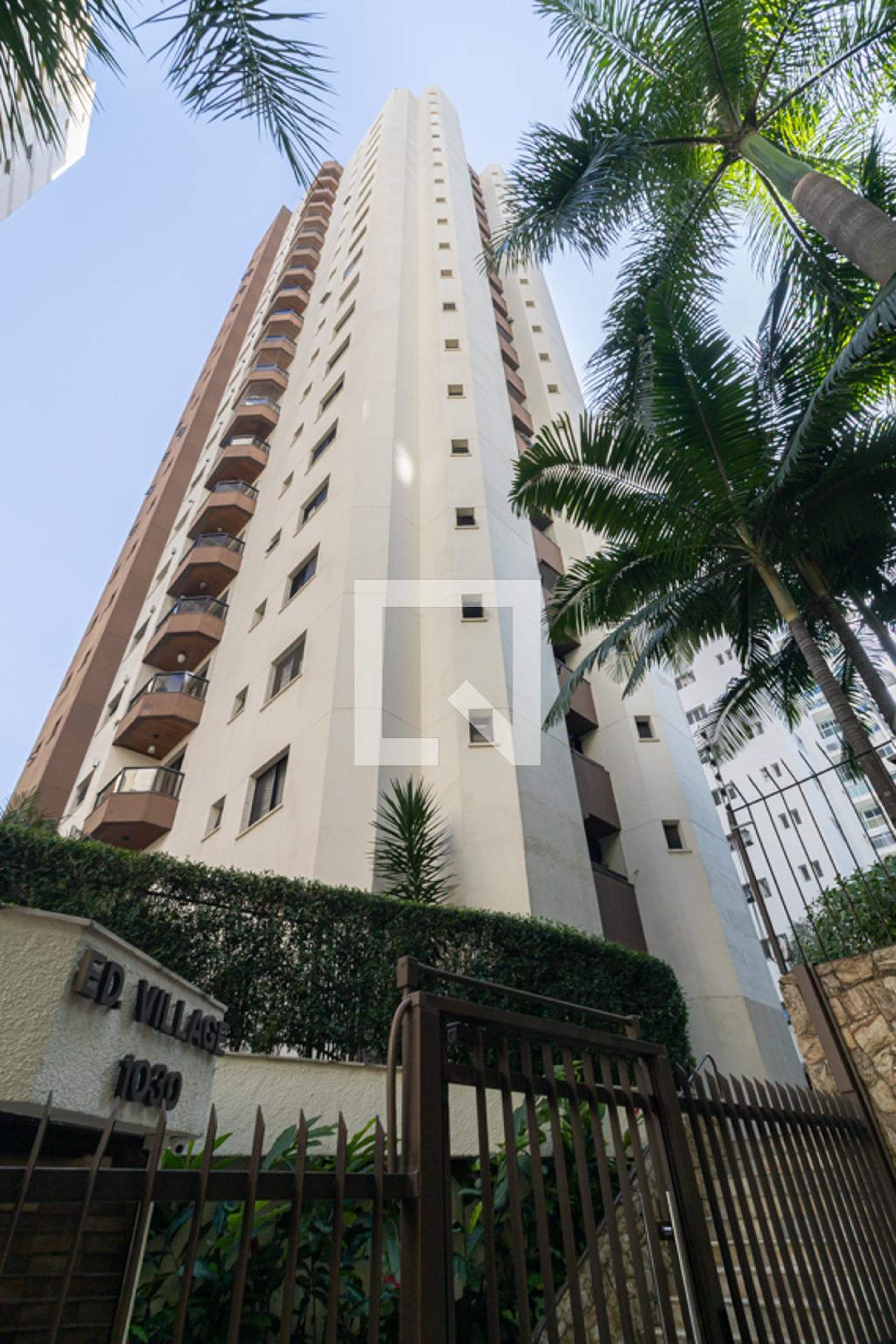 Fachada do Prédio Condomínio Village