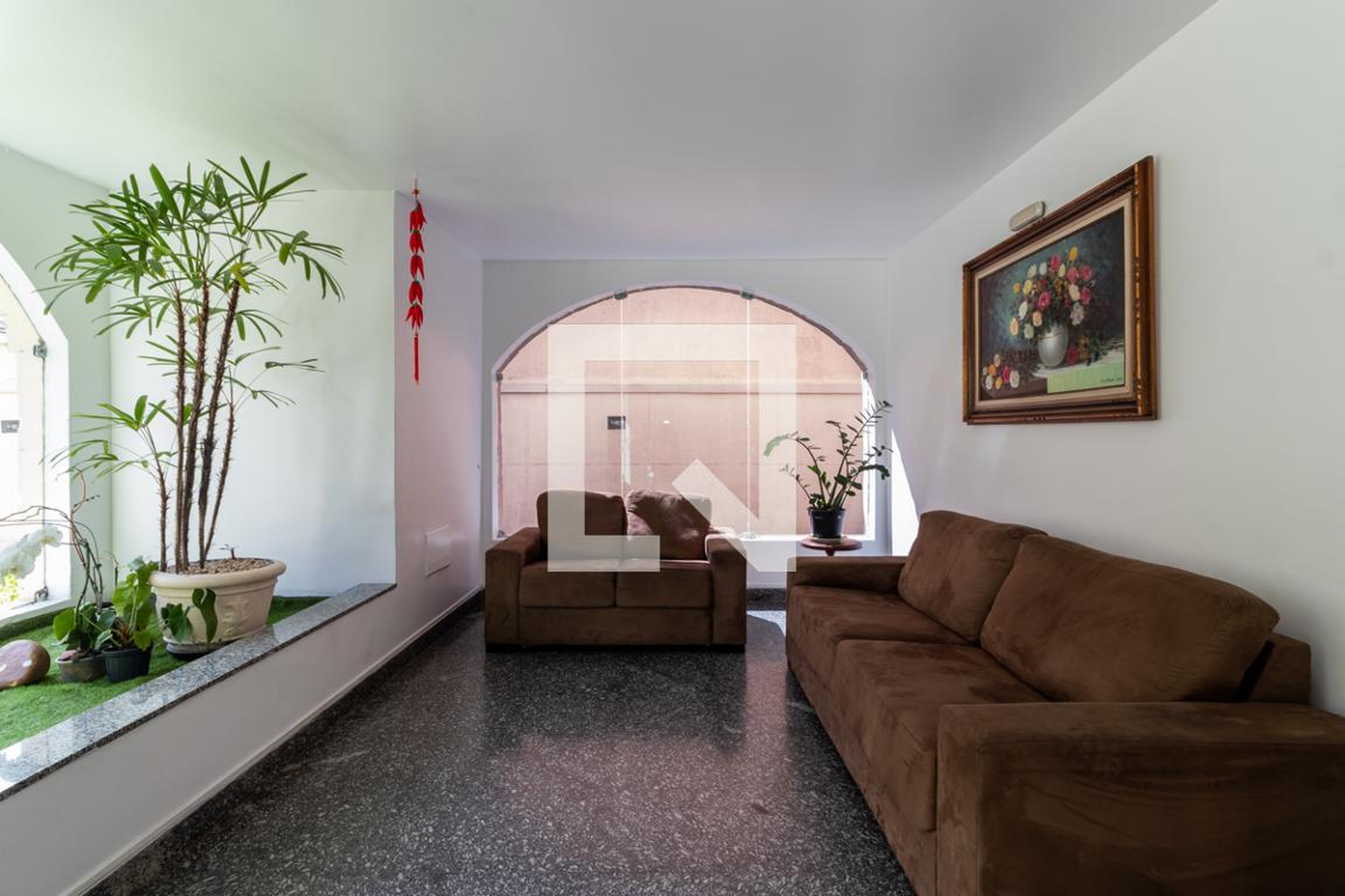 Hall Social - Lancaster Mansion