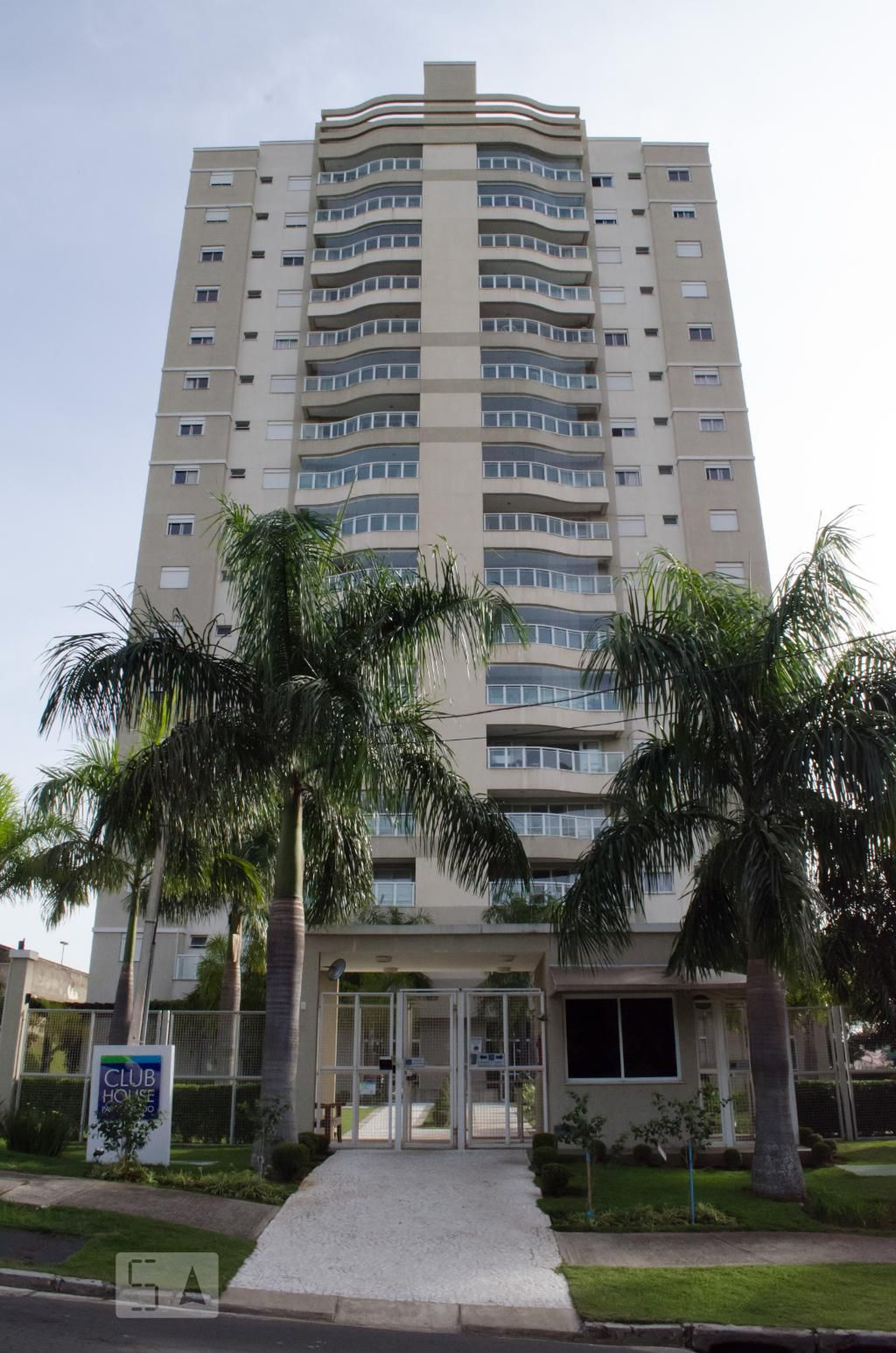 Fachada do predio Condomínio Club House