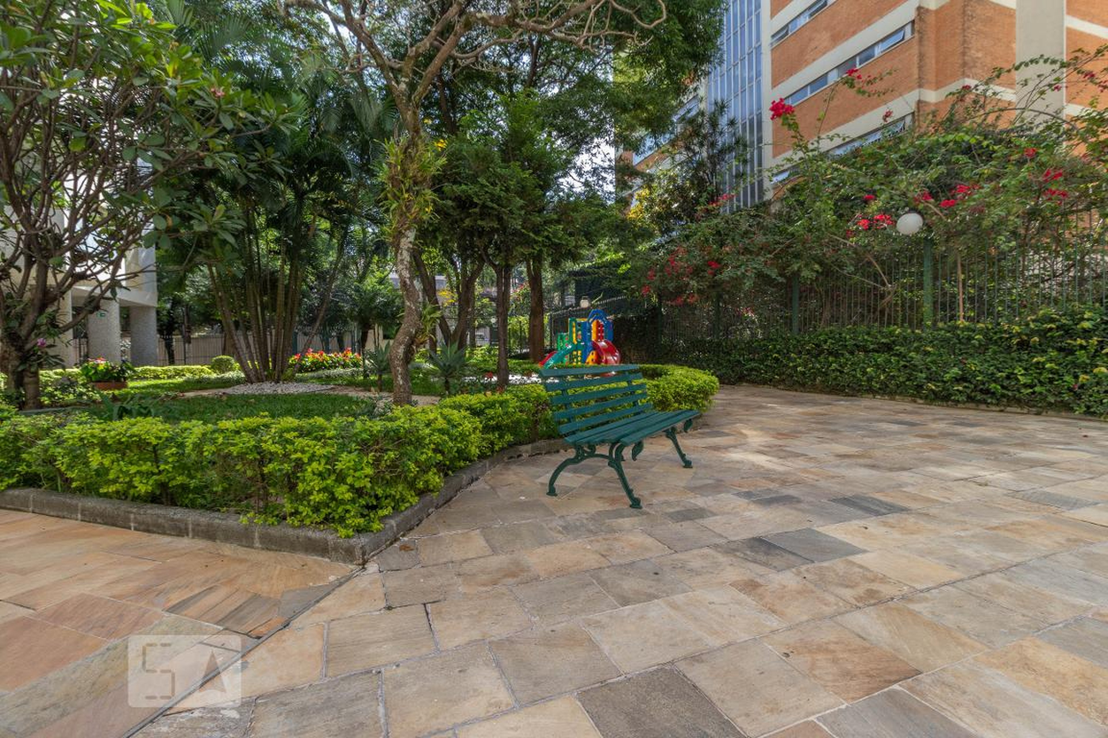 Área Externa - Edifício Casa Branca
